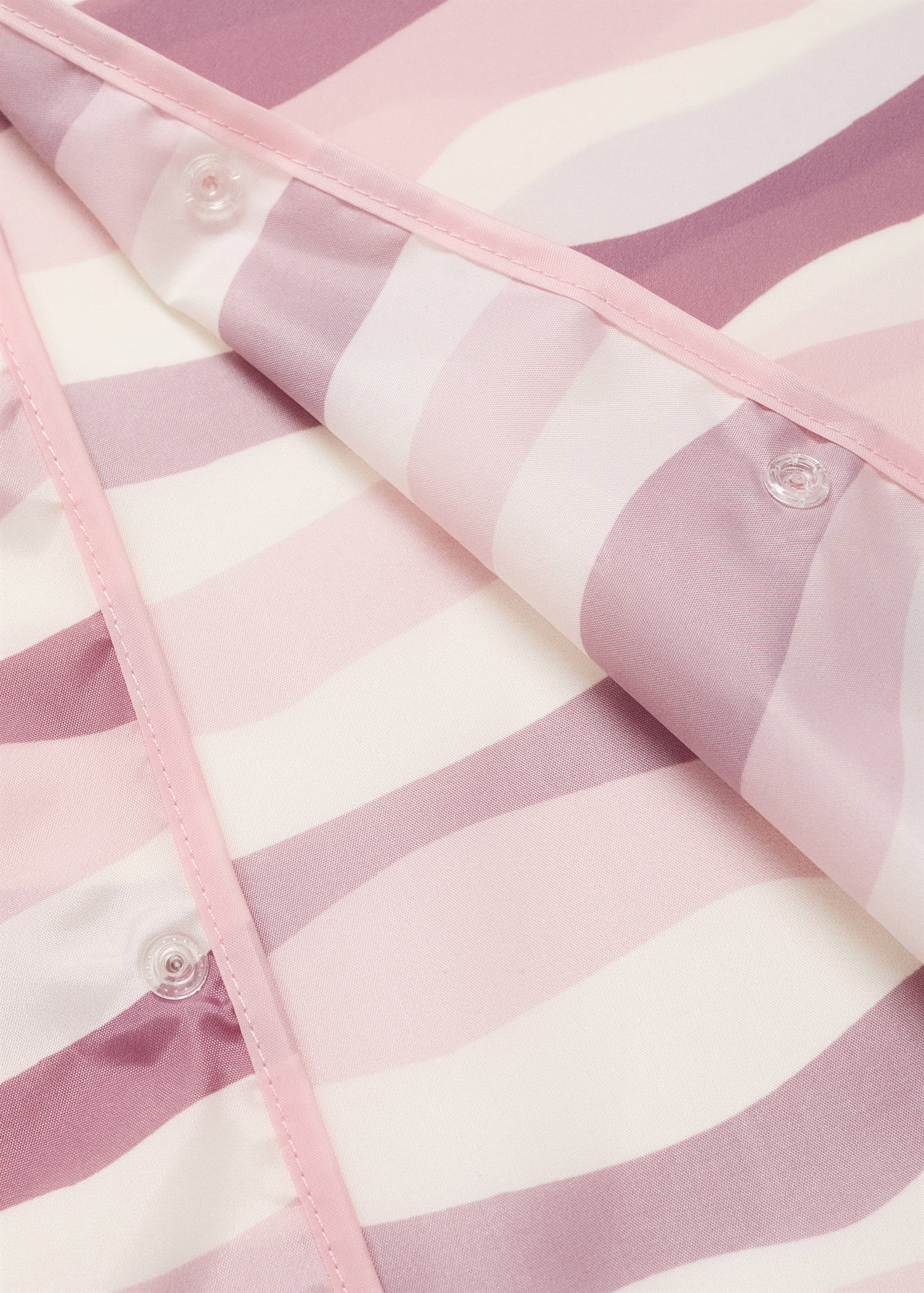 Striped raincoat with ears - Details of the article 2