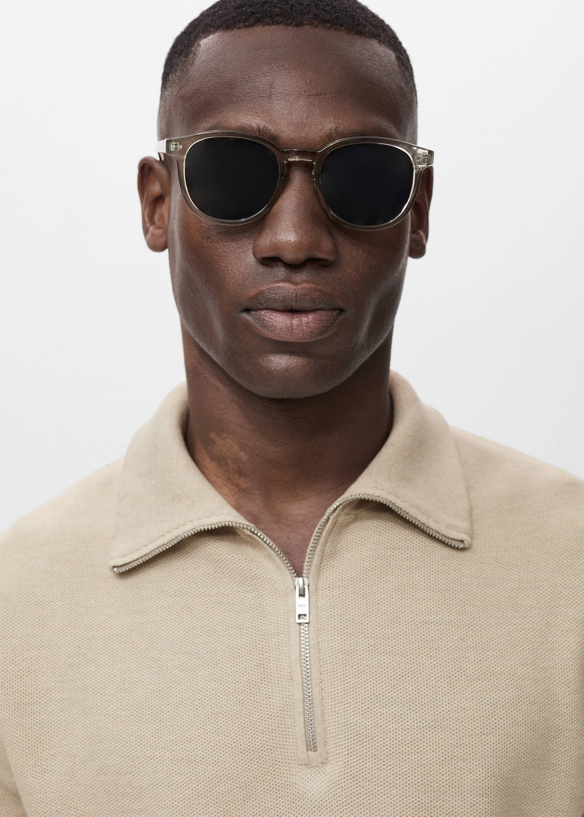 Pull-over microstructure col zippé - Détail de l'article 1