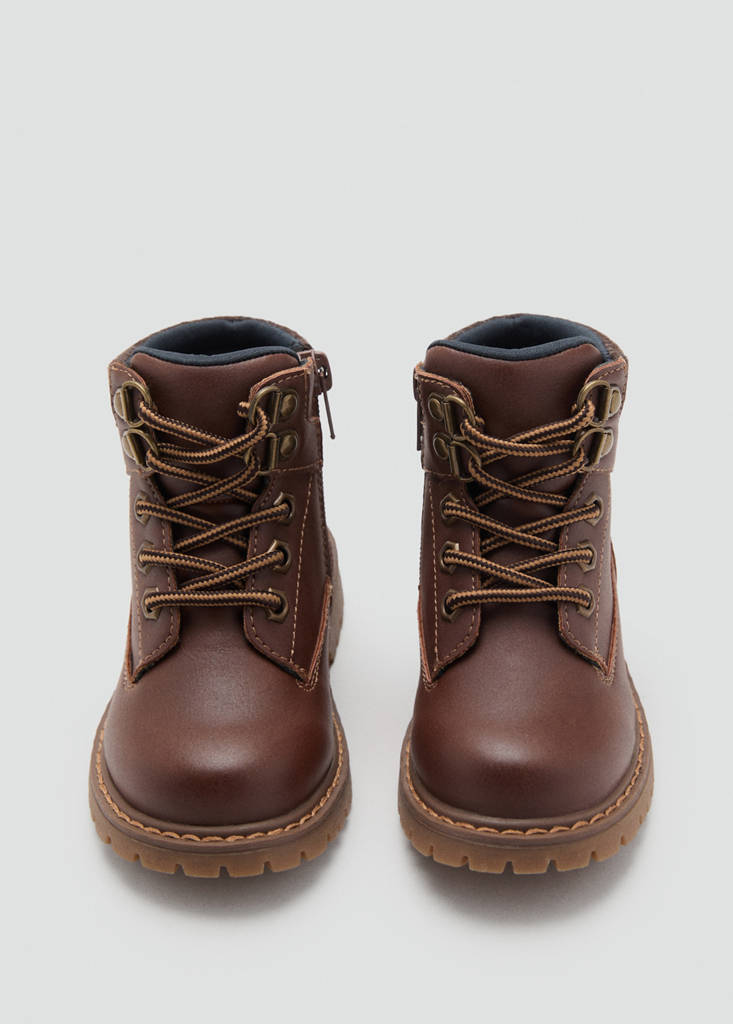 Lace-up mountain boots — Chocolate