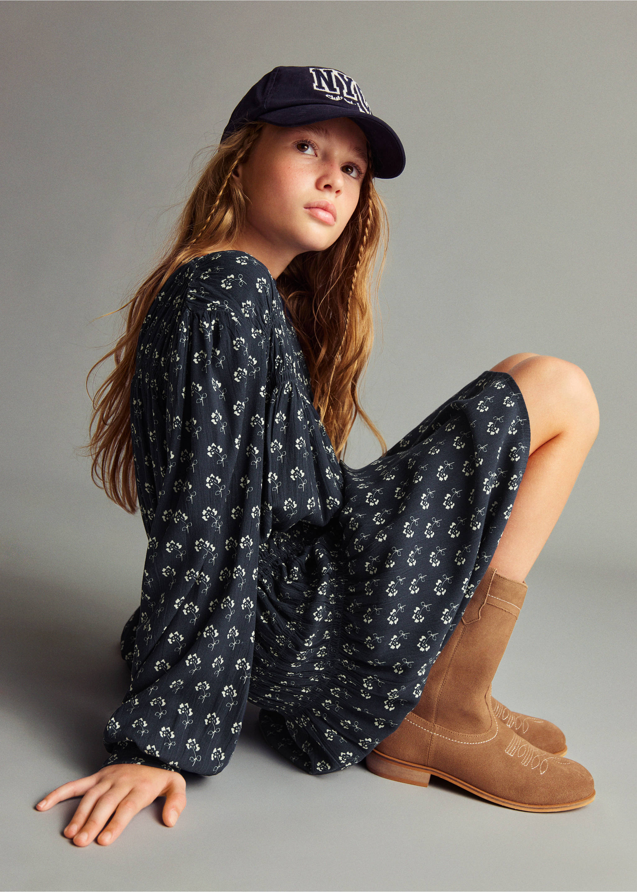 Цветочное платье с рукавами-фонариками - Общий план, Глубокий темно-синий. Ref: 17035152-00.