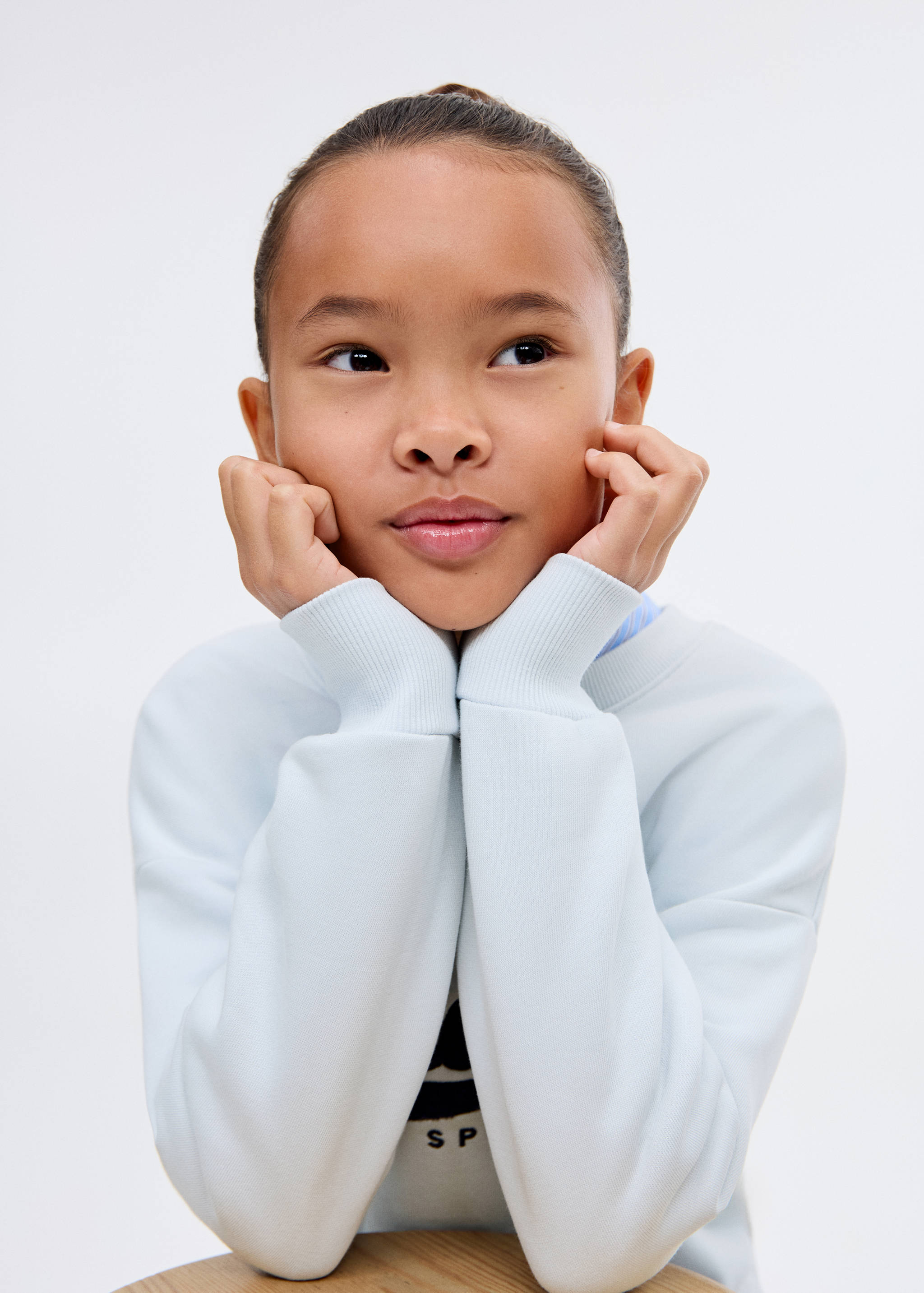 Embroidered Snoopy sweatshirt - Details of the article 1