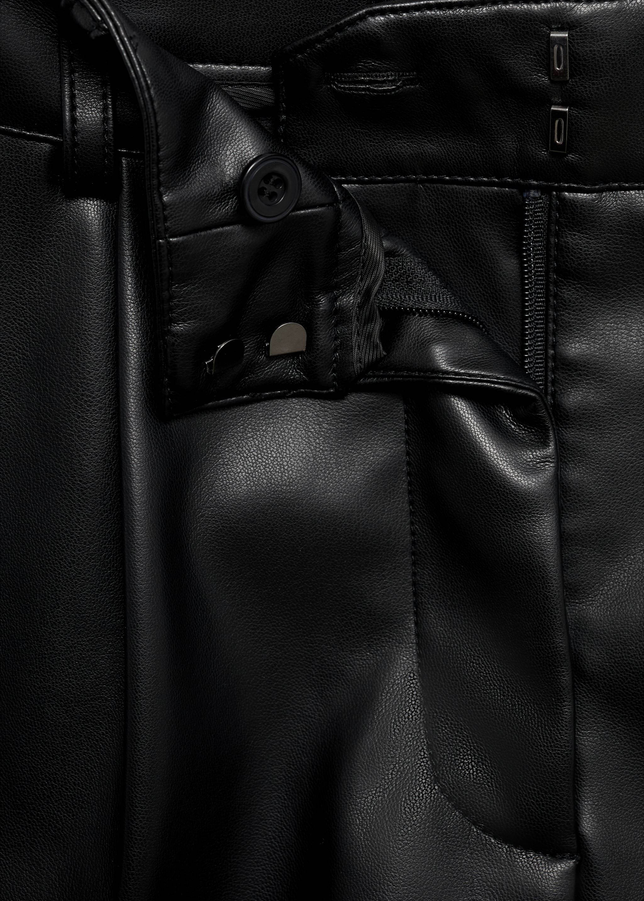 شورتات بليسيه بتأثير الجلد - تفاصيل المنتج 8