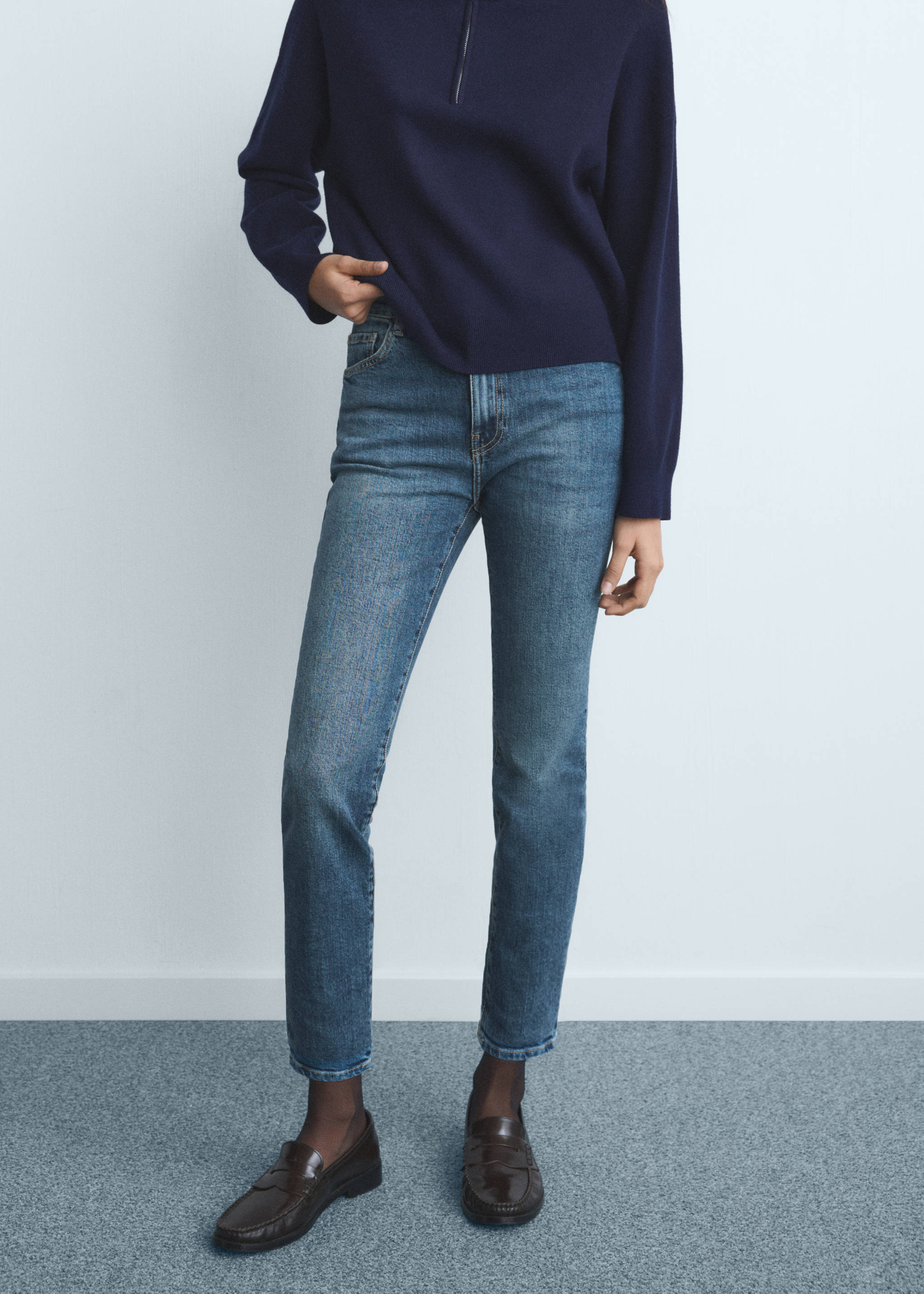 Jean Claudia slim crop - Plan moyen