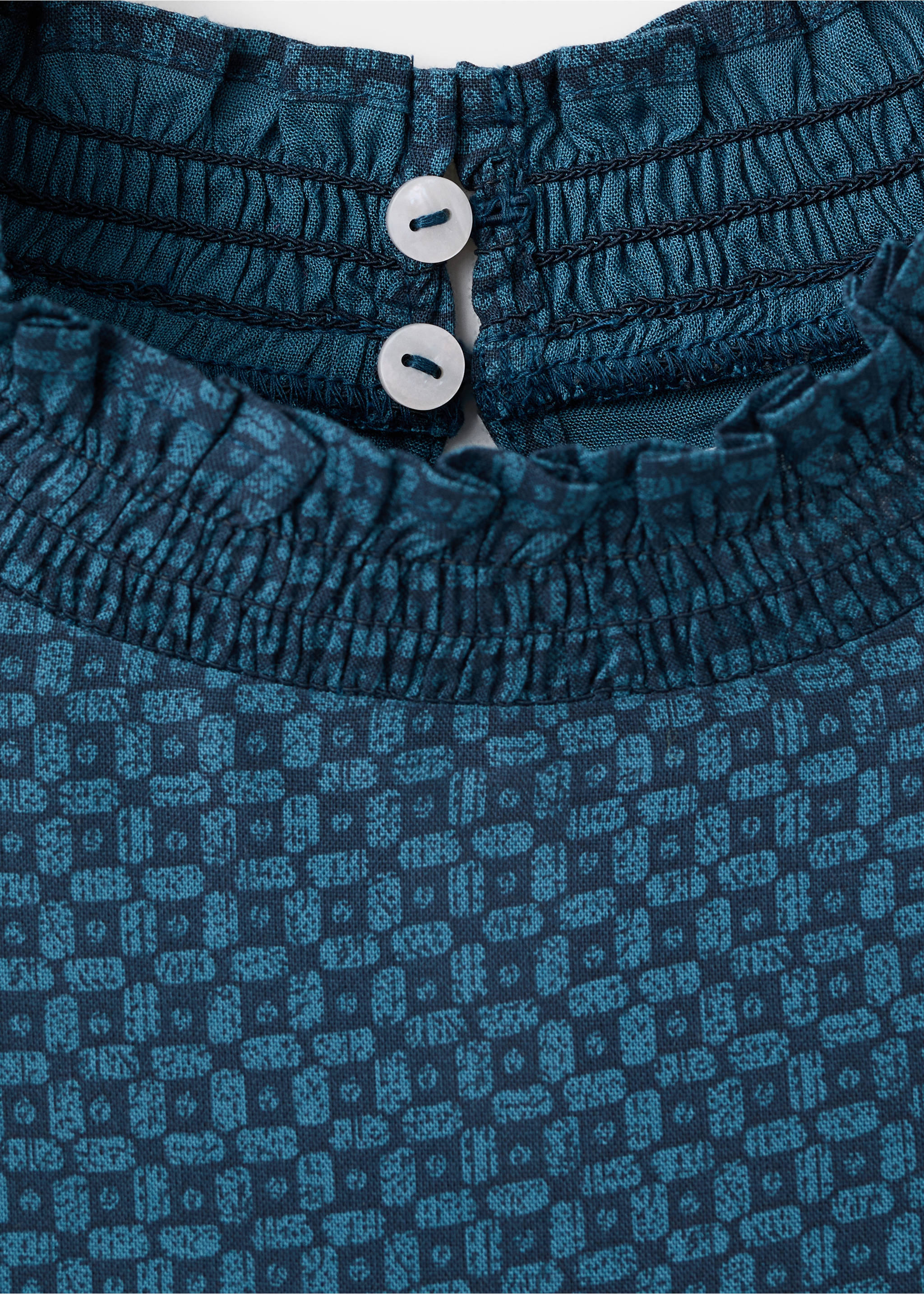 Blusa estampada cut out - Detalle del artículo 8, Azul marino. Ref: 17035792-00.
