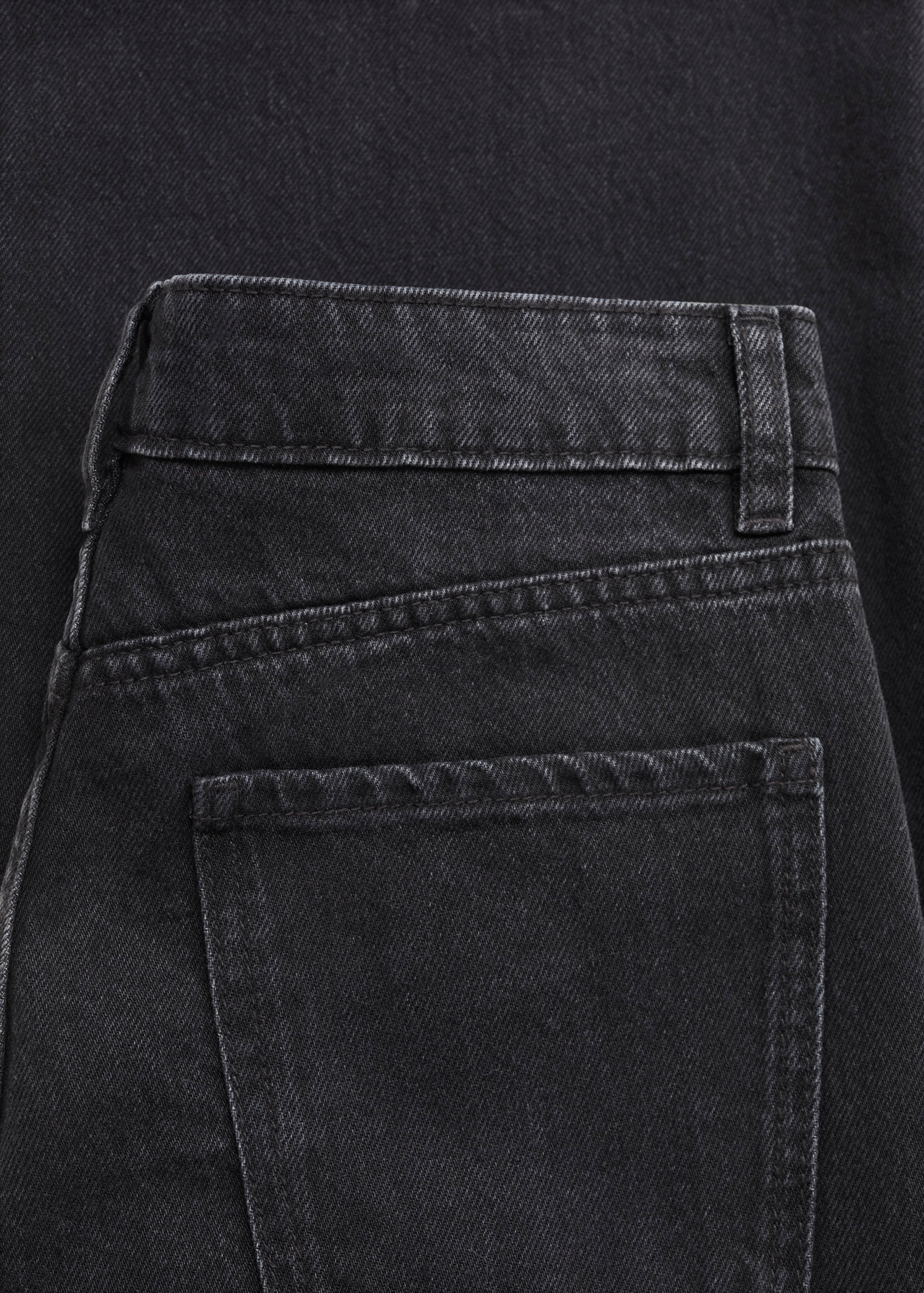 Jeans Danila med vide ben og høyt liv - Artikkeldetalj 0