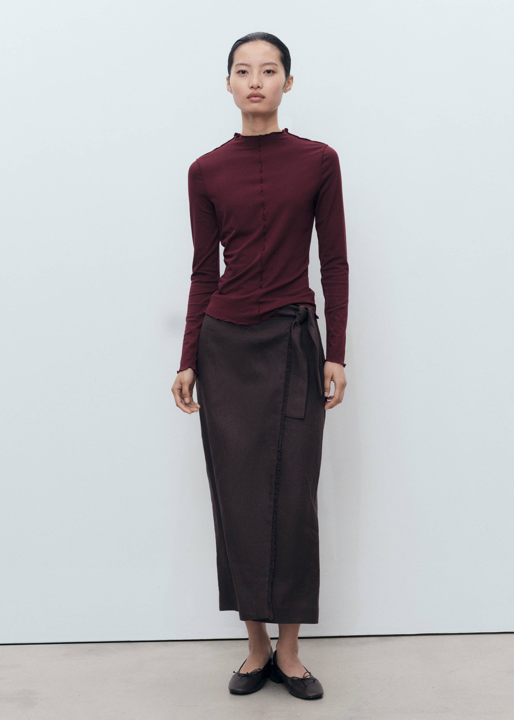 Piko kenarlı tişört - Genel plan