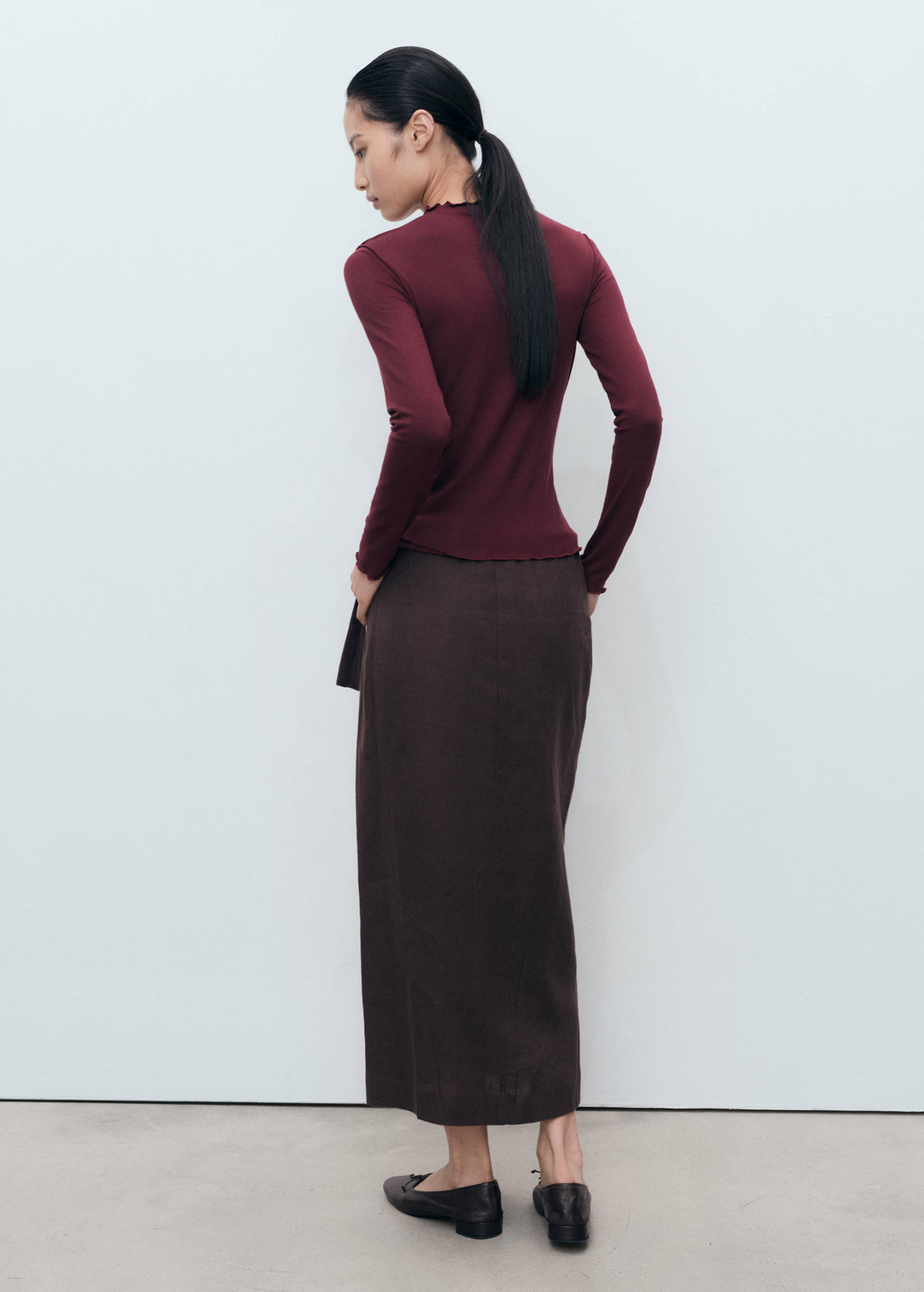 Piko kenarlı tişört - Ürünün arkası