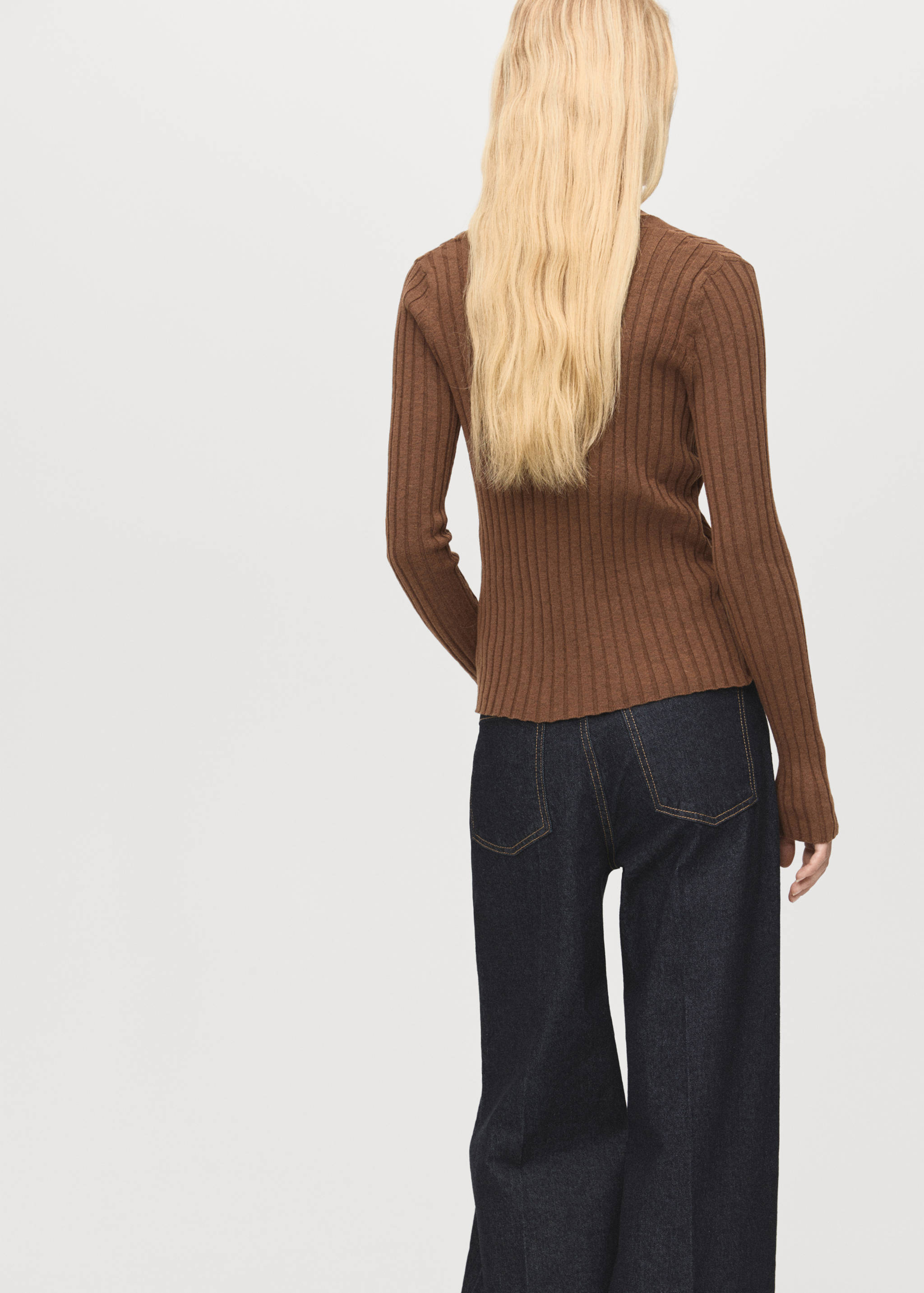 Fine rib knit cardigan - Reverse of the article