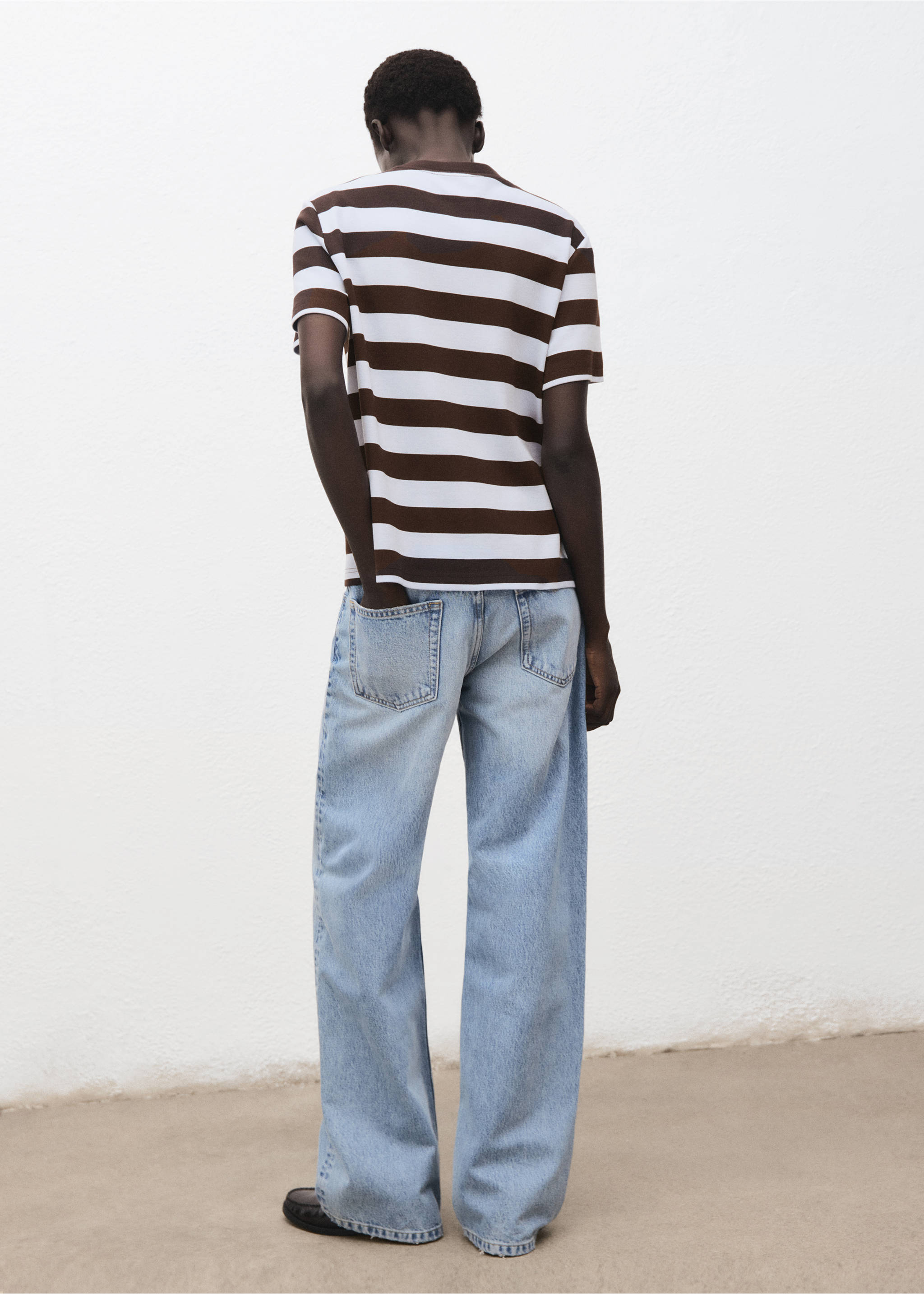 Striped short-sleeved t-shirt - Reverse of the article, Brown. Ref: 17035803-00.