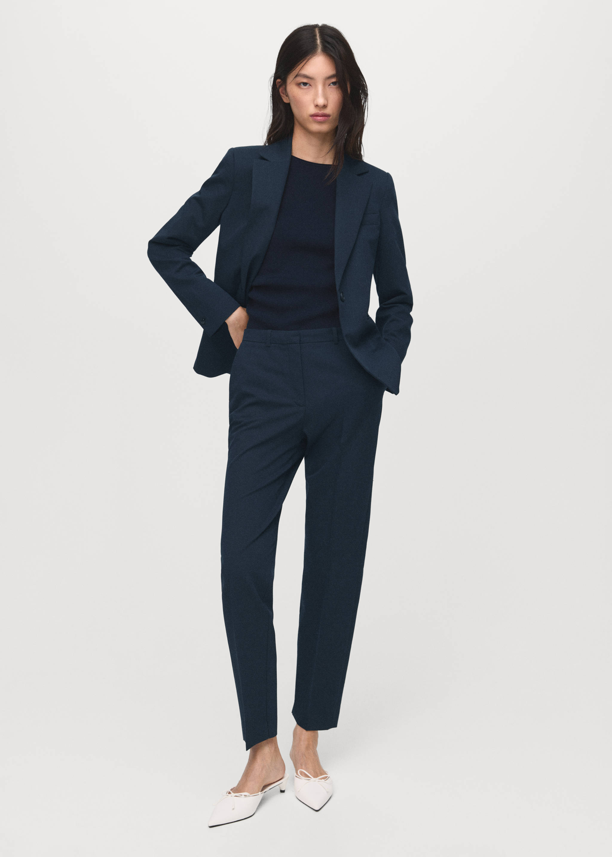 Straight suit trousers - General plane