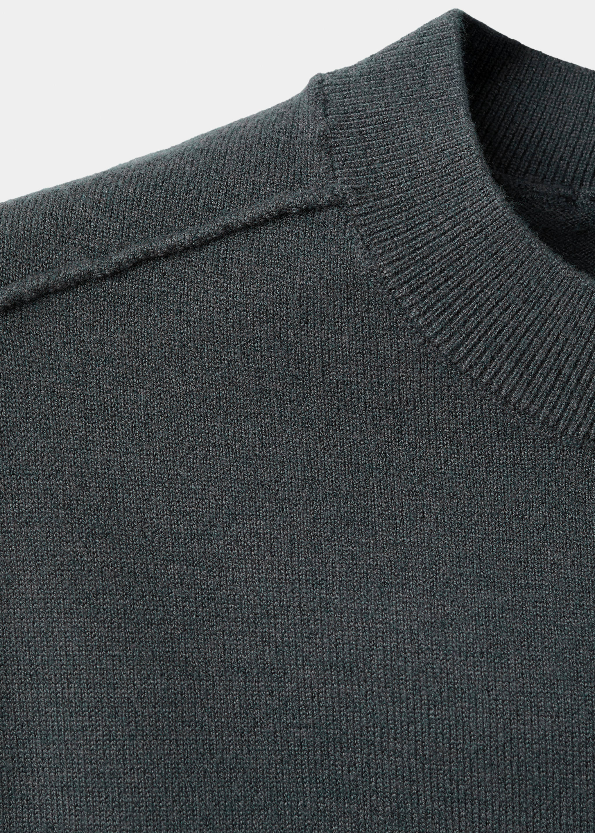 Knitted vest with seam detail - Details of the article 8