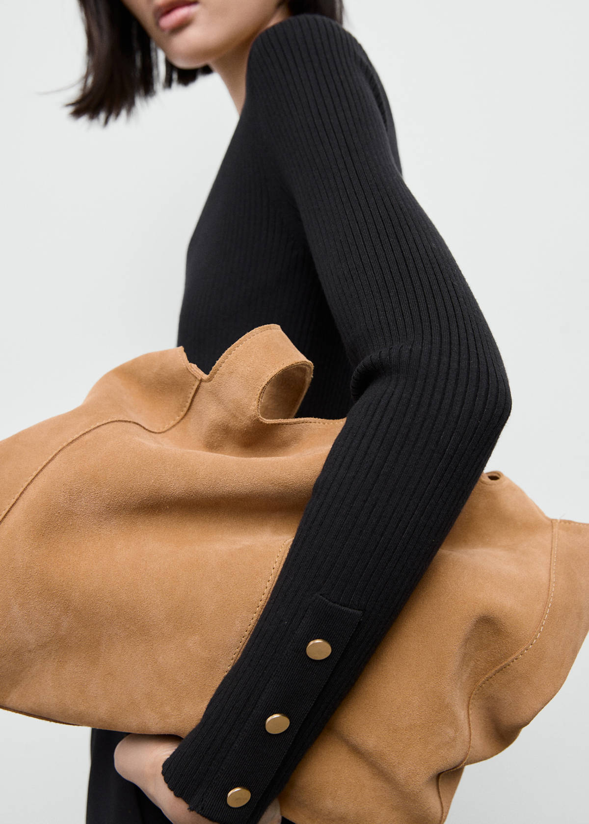 Ribbed buttoned cardigan — Black