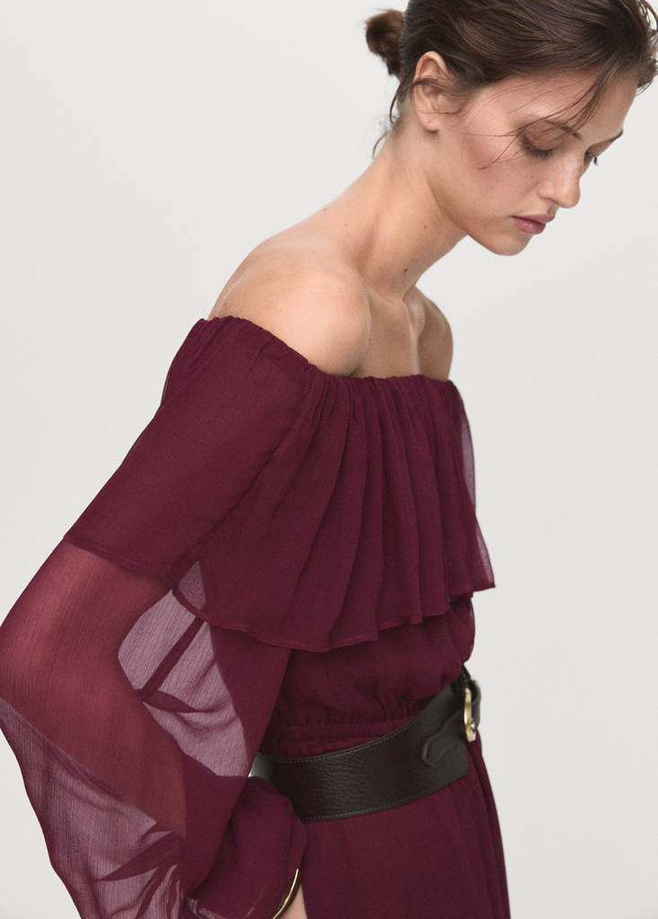 Strapless dress with ruffles — Burgundy
