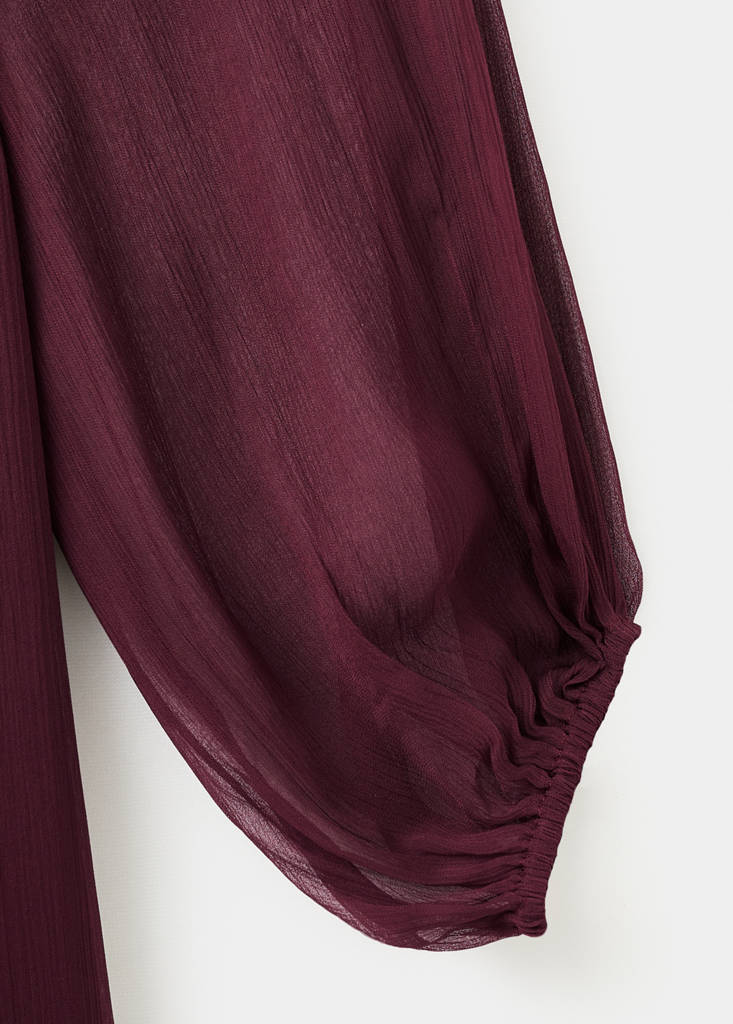 Strapless dress with ruffles — Burgundy