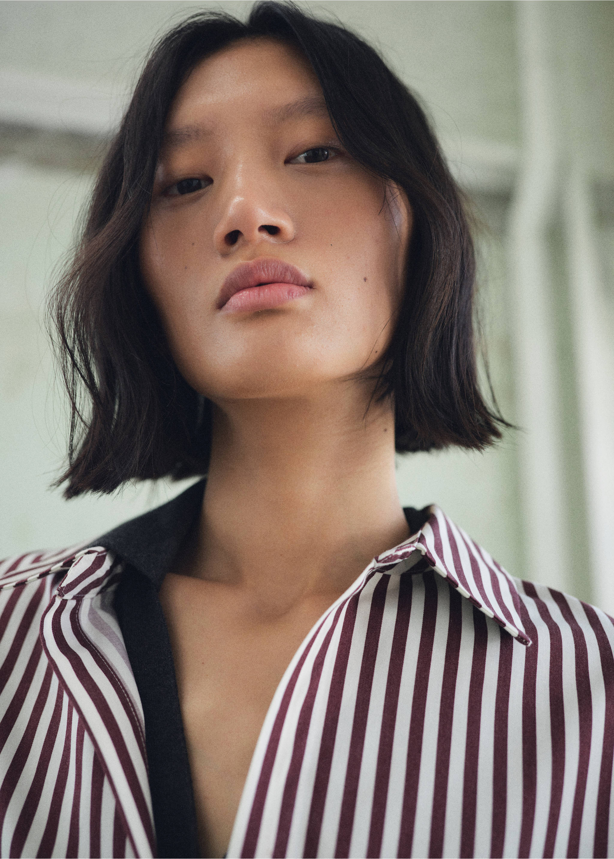 Pocket striped shirt - Details of the article 1, Ecru. Ref: 17035814-00.