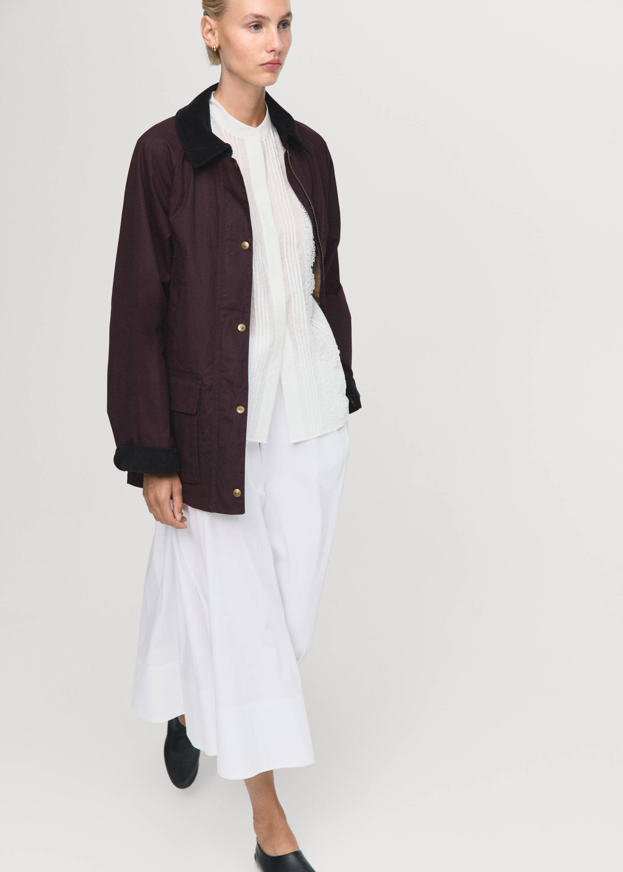 Blouse with lace trim details - Details of the article 2