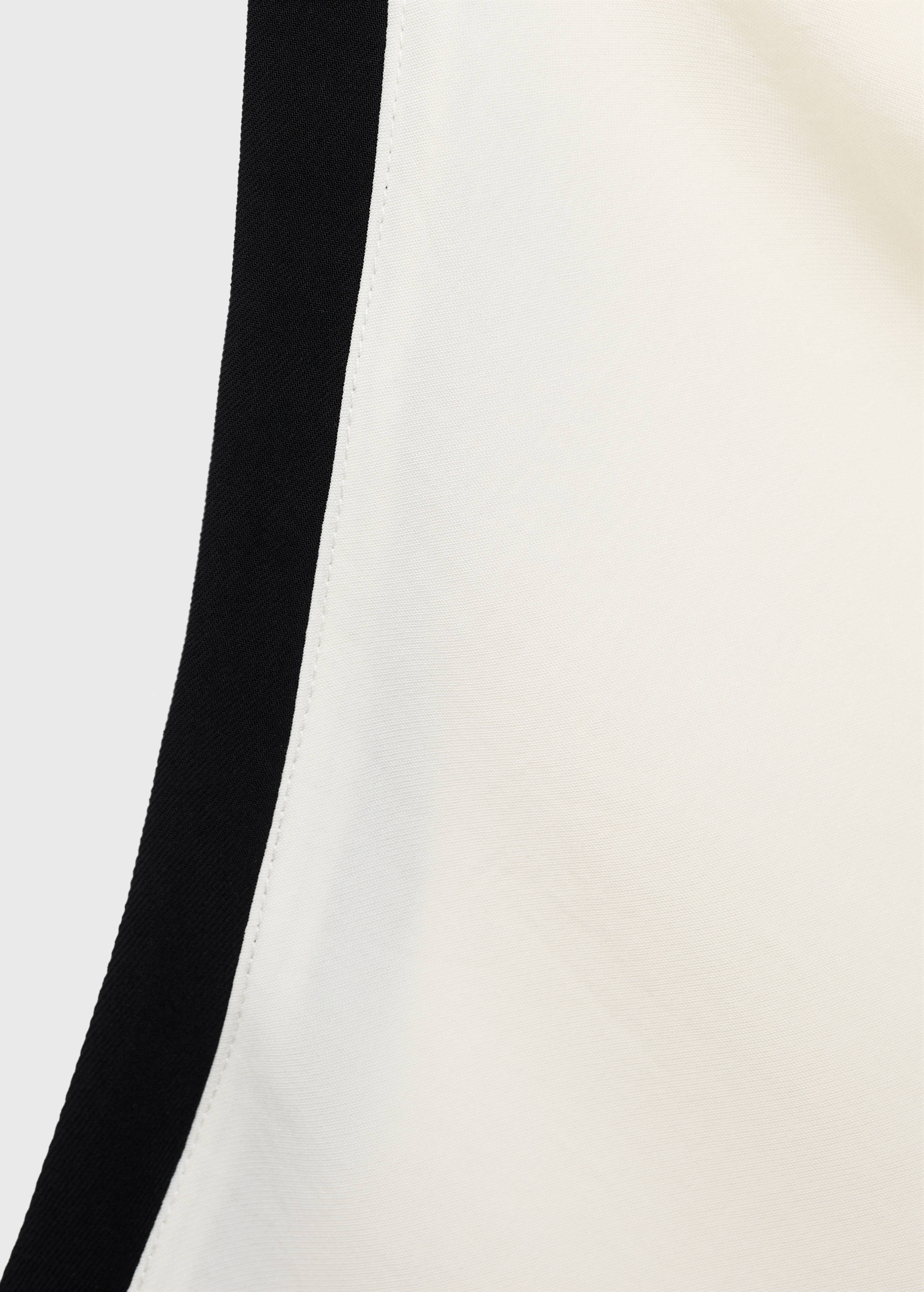 Blouse with draped collar and contrasting trim - Details of the article 0