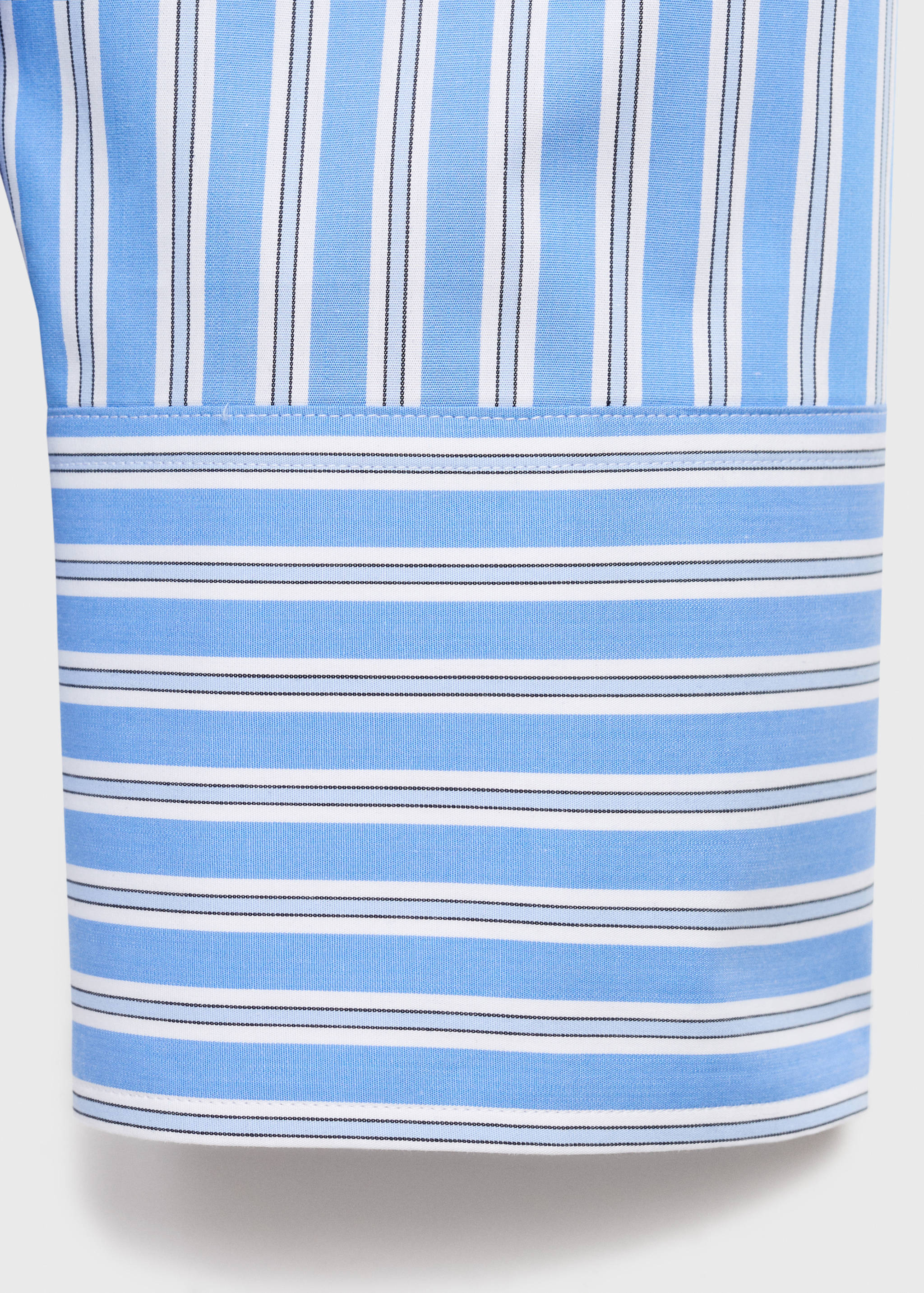 Oversize poplin shirt - Details of the article 0