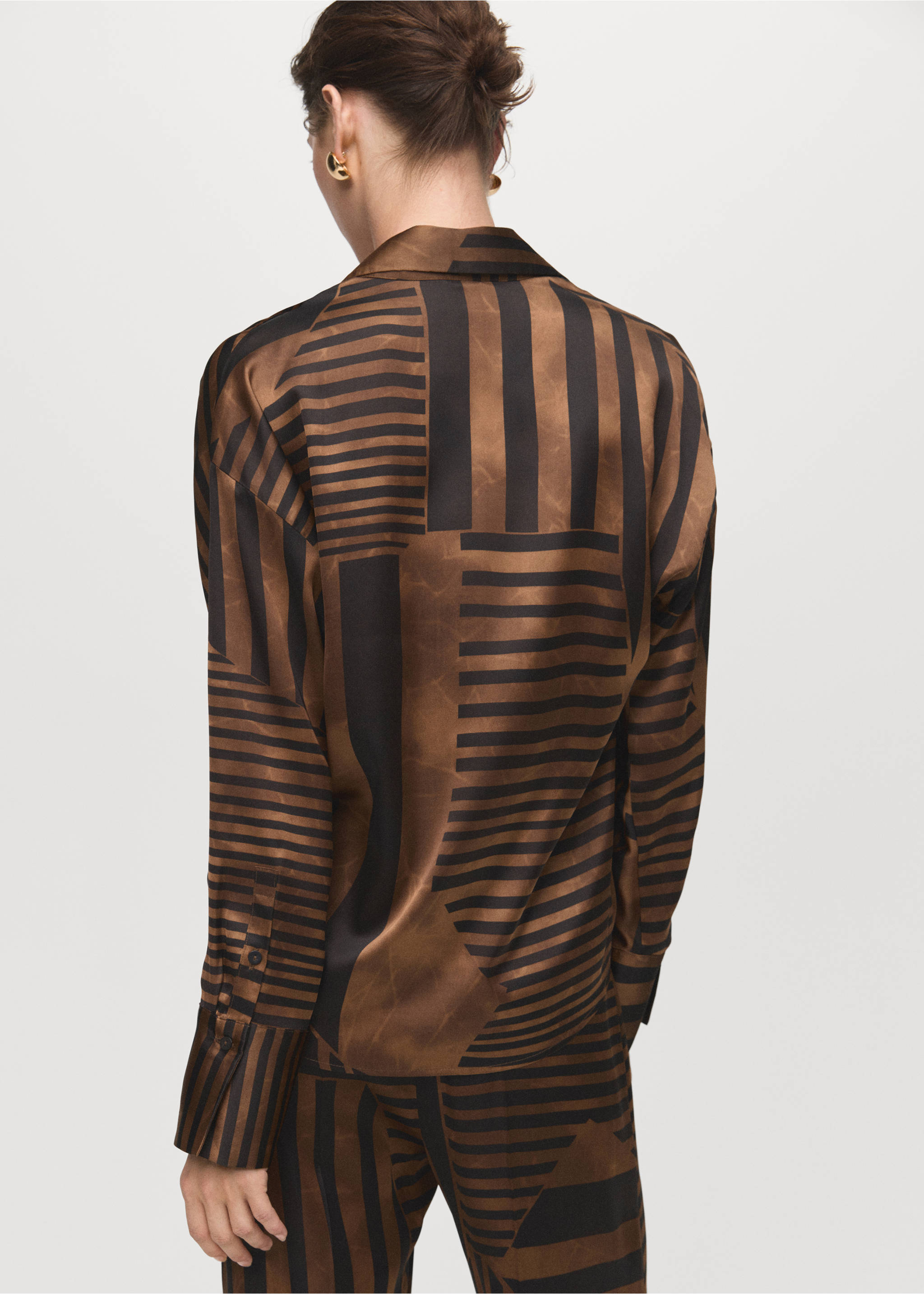 Chemise satinée rayures - Verso de l’article, Marron. Ref: 17035830-00.