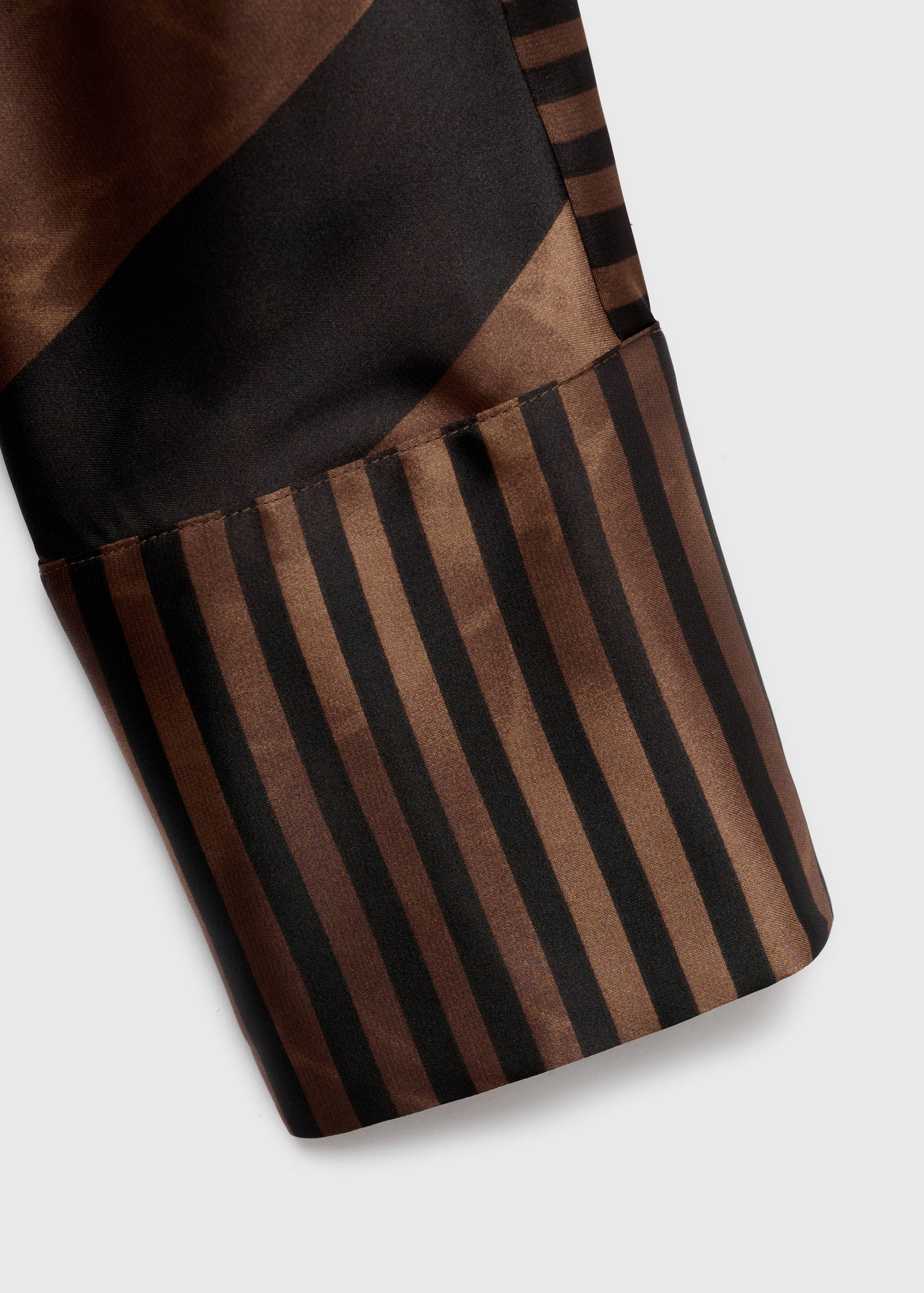 Chemise satinée rayures - Détail de l'article 0