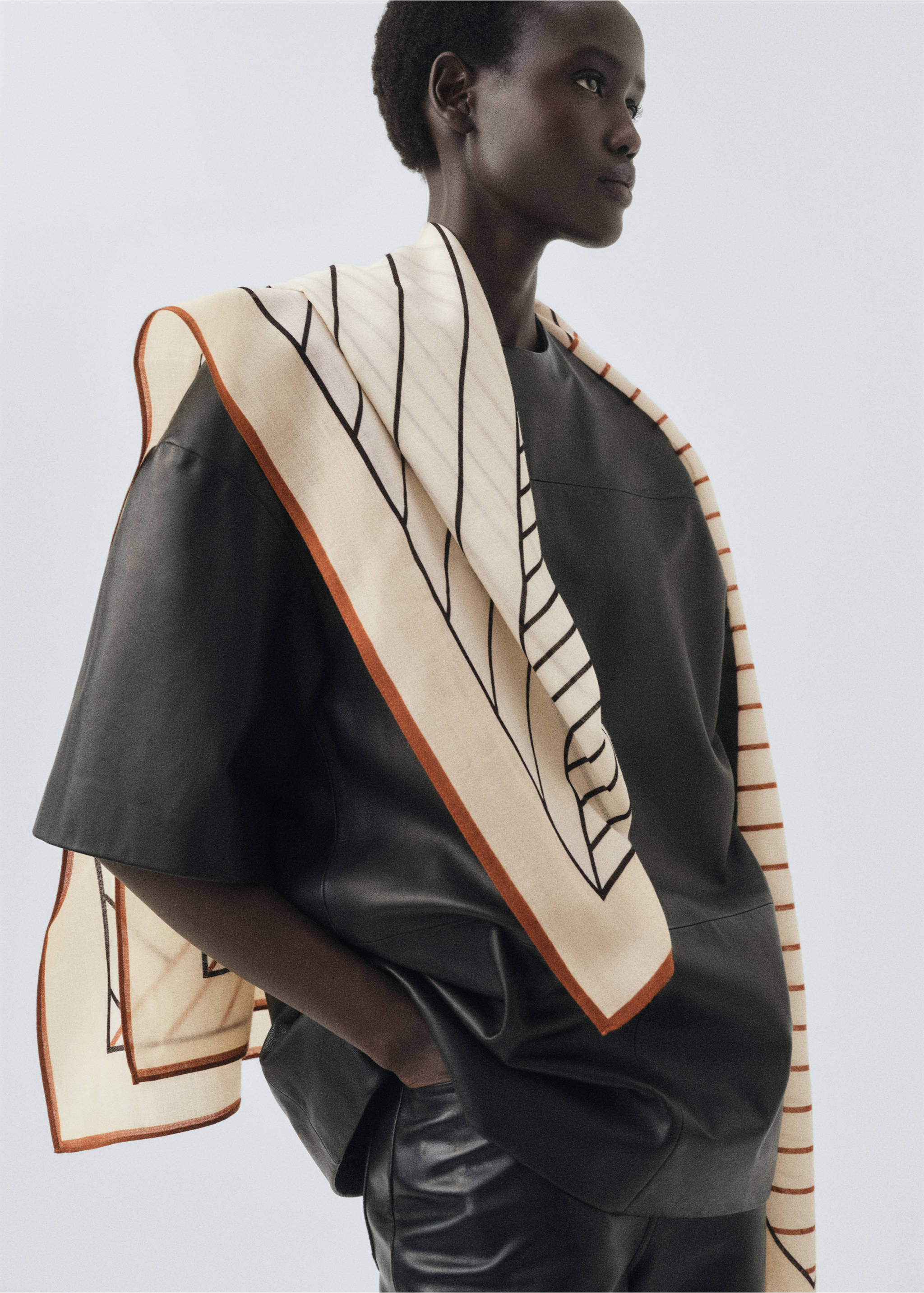 100% wool geometric-print foulard - General plane, Brown. Ref: 17035972-00.