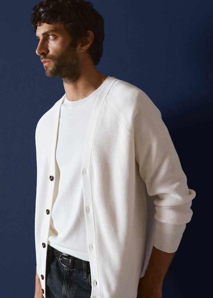 Ribbed knitted cardigan with buttons — Off White