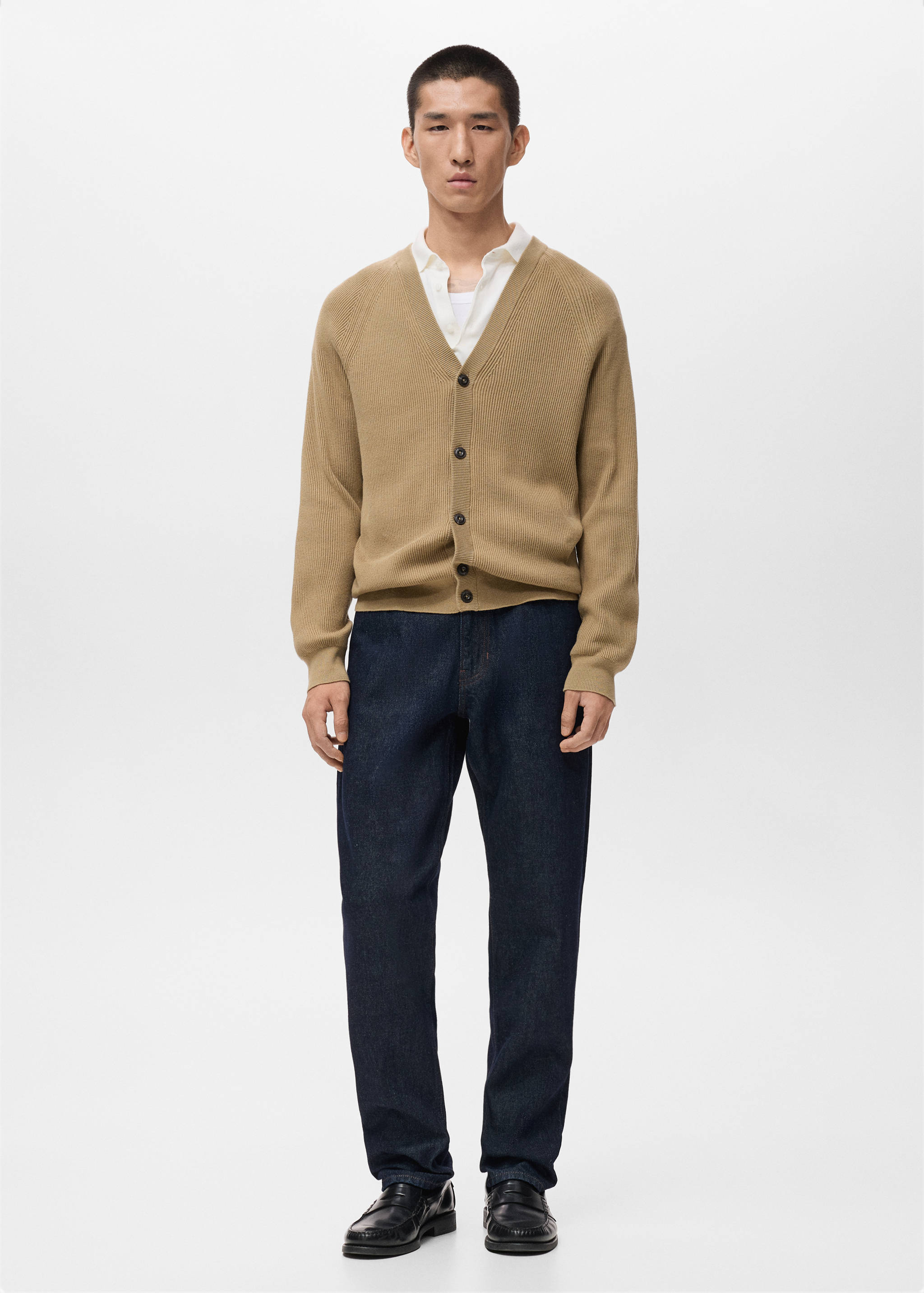 Ribbstickad cardigan knappar - Allmän bild