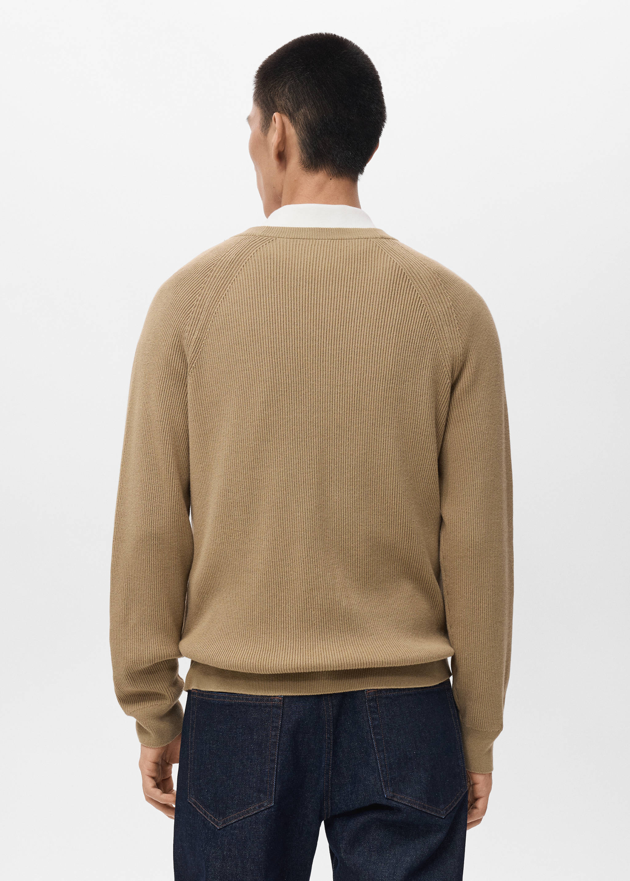 Ribbstickad cardigan knappar - Artikelns baksida