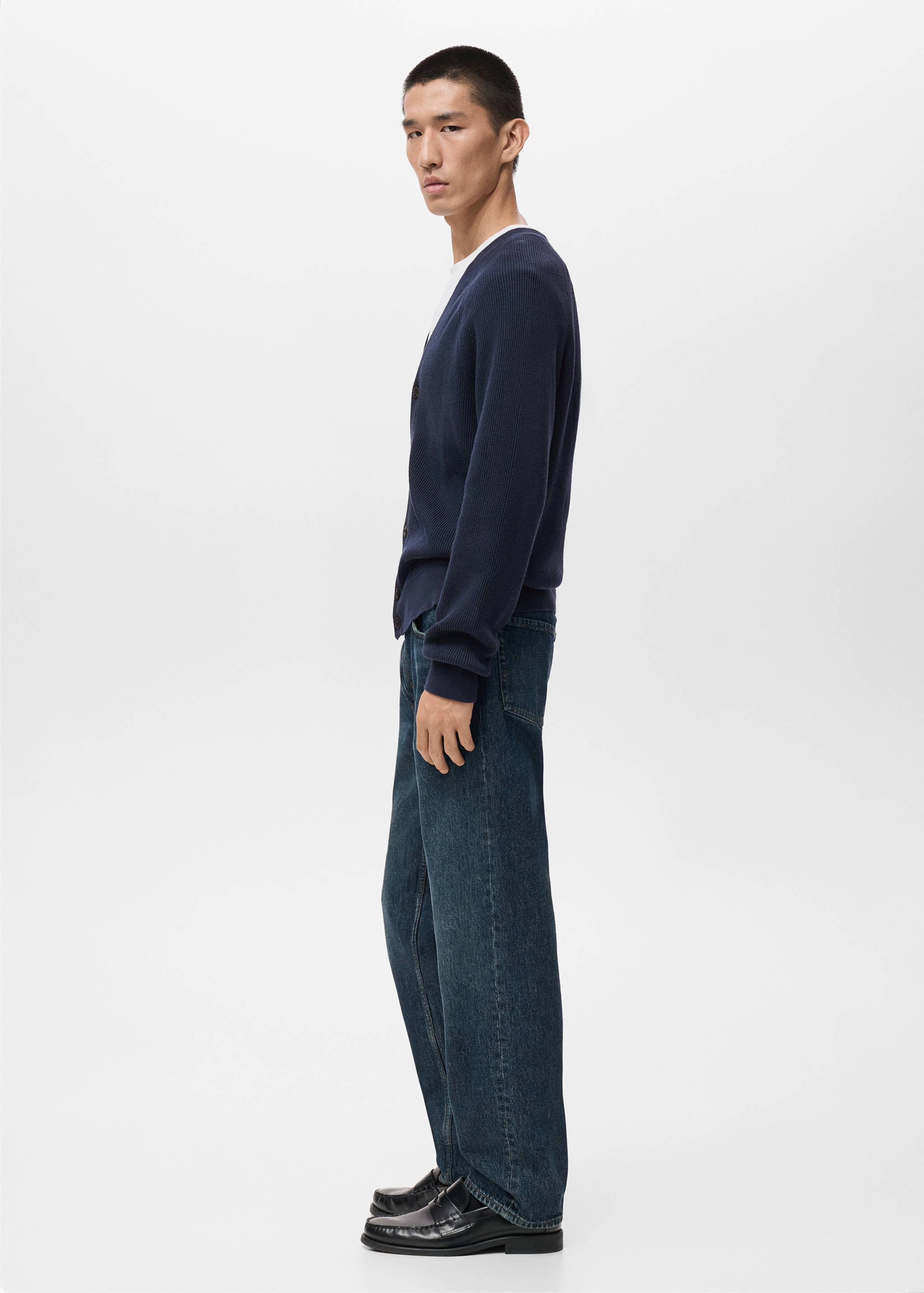 Cardigan rajutan ribbed dengan kancing - Rincian barang 2