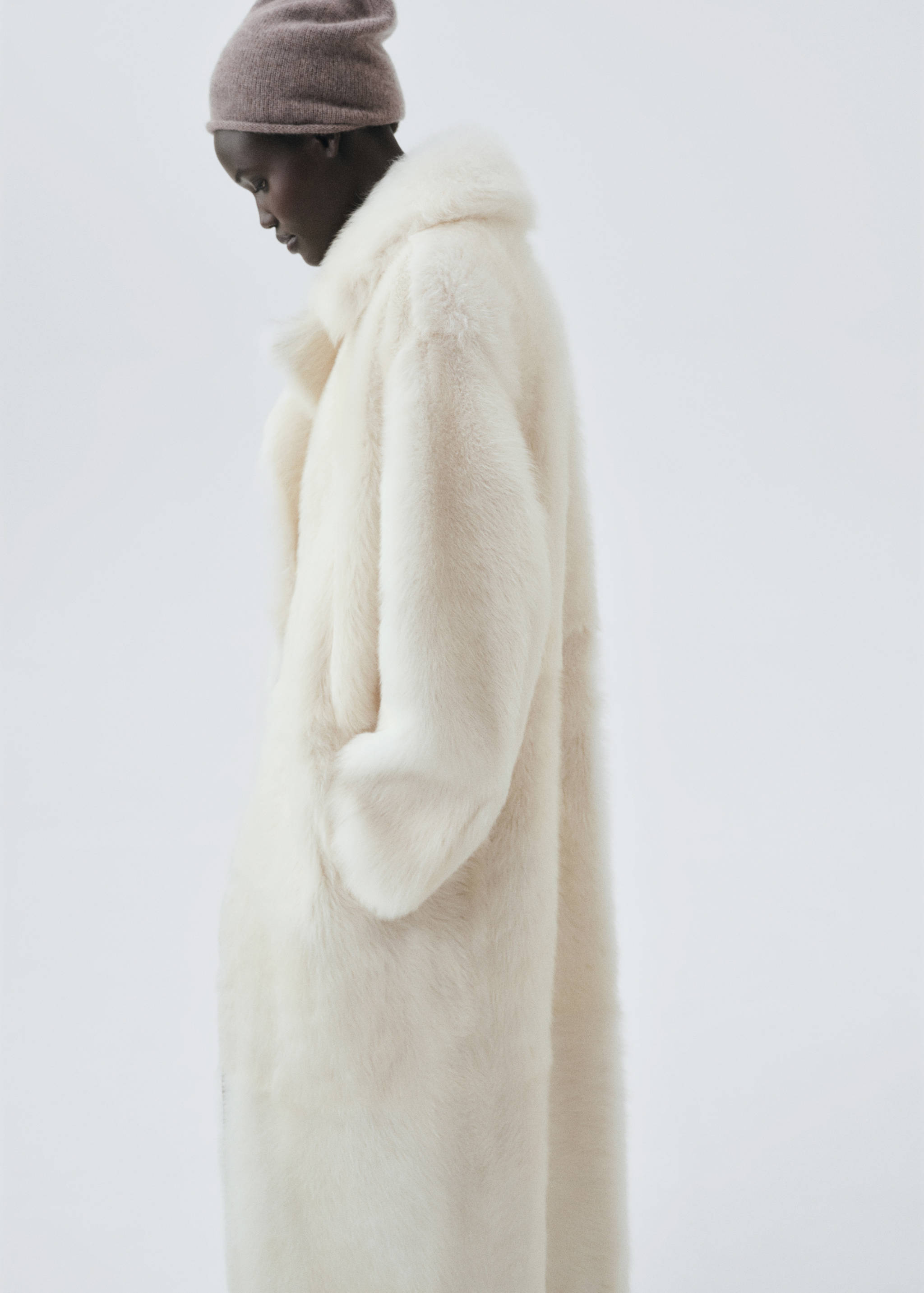 Bonnet 100 % cachemire - Plan général