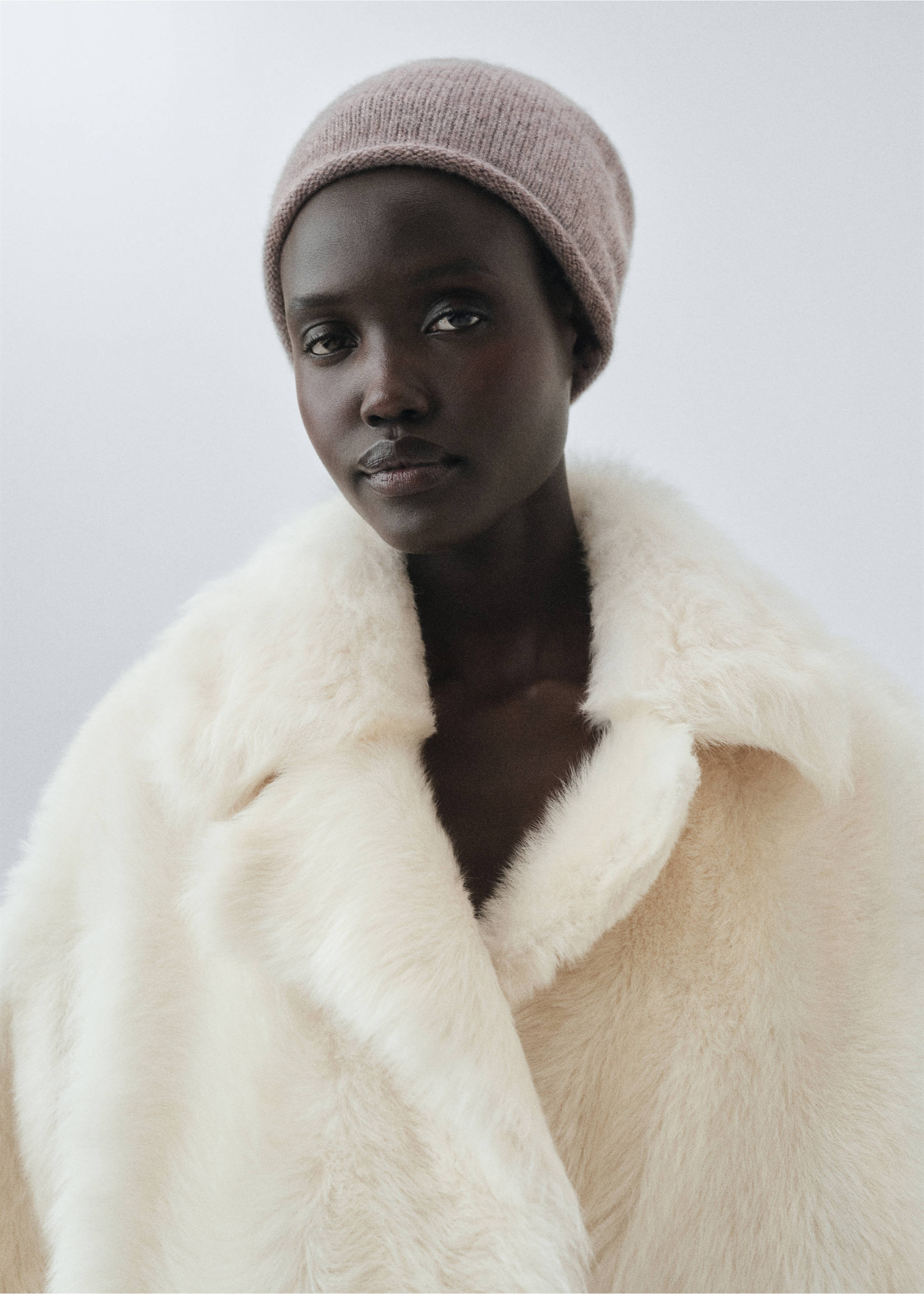 Bonnet 100 % cachemire - Détail de l'article 9, Marron moyen. Ref: 17035976-00.