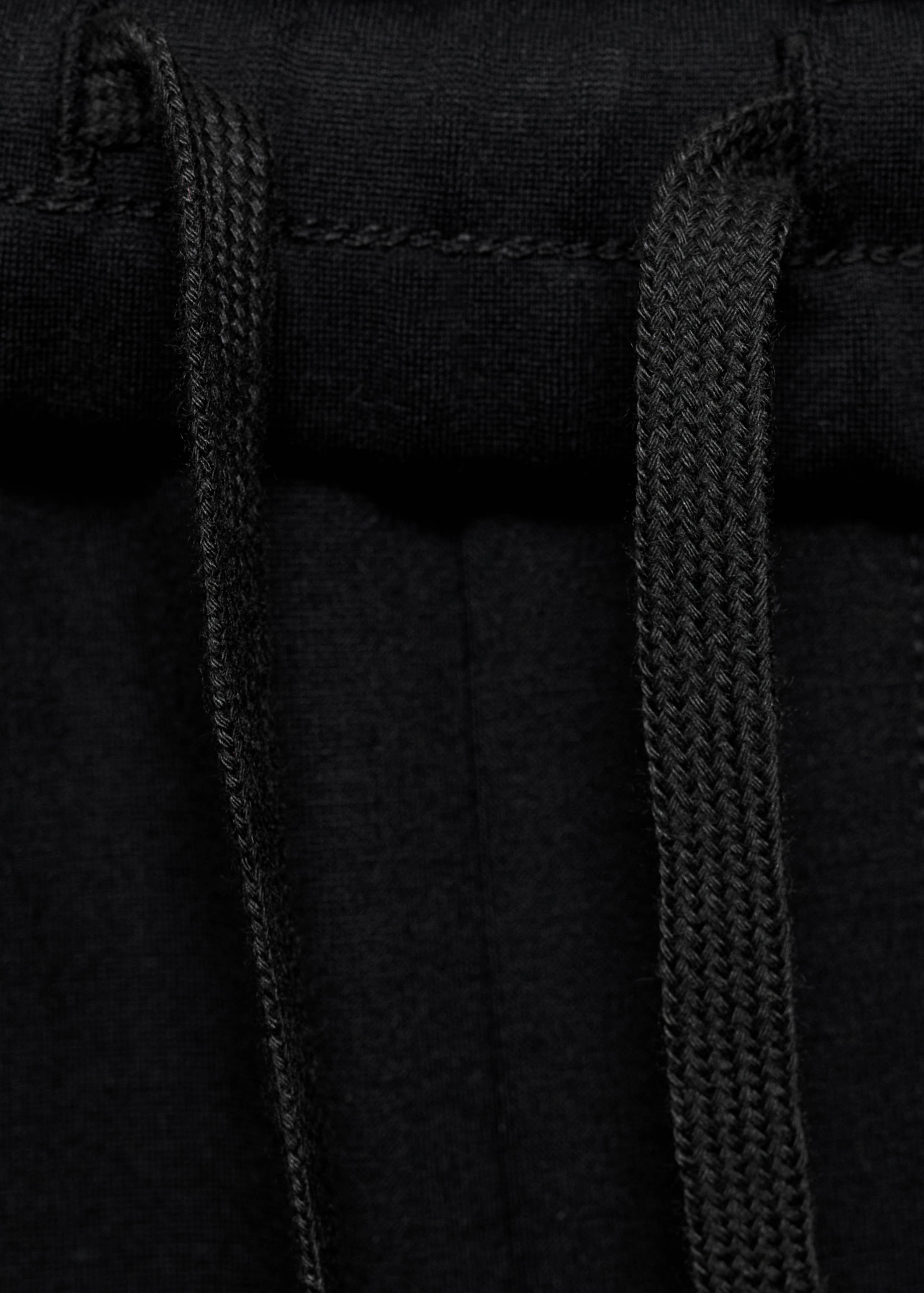 Jogger pants with elastic waist - Details of the article 8