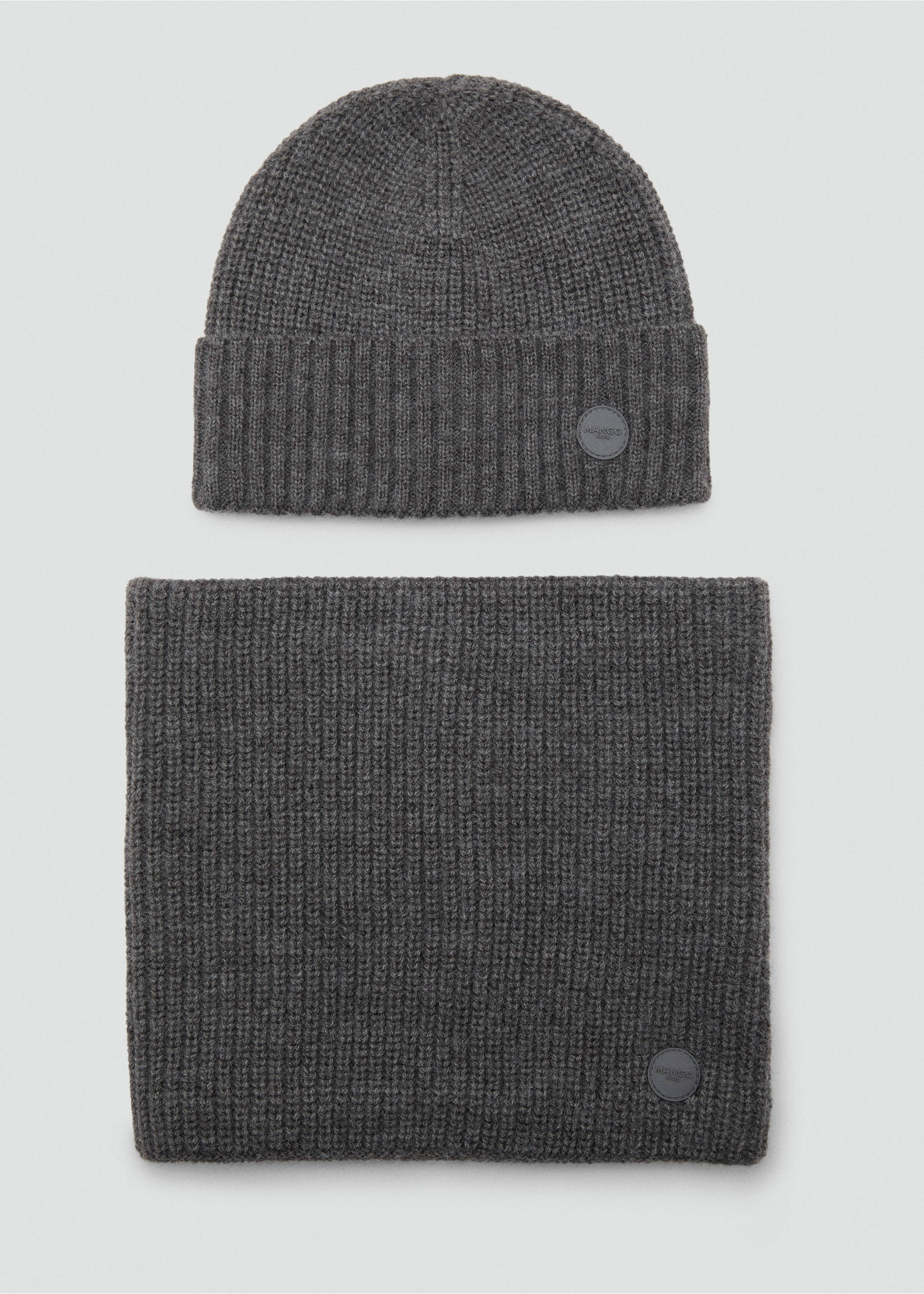 Gorro punto vuelta - Detalle del artículo 2, Gris. Ref: 17035983-00.