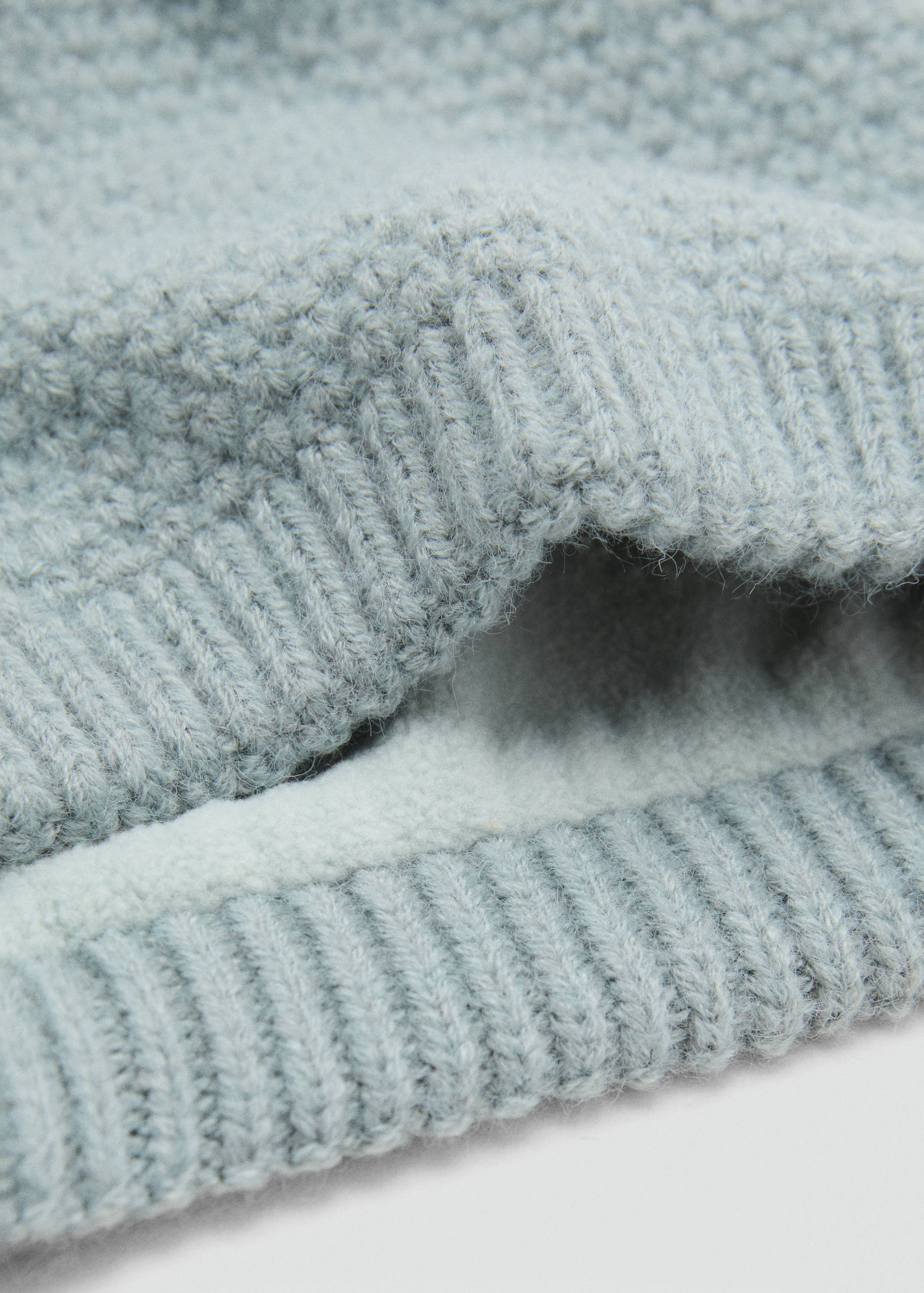 Bufanda punto - Plano medio