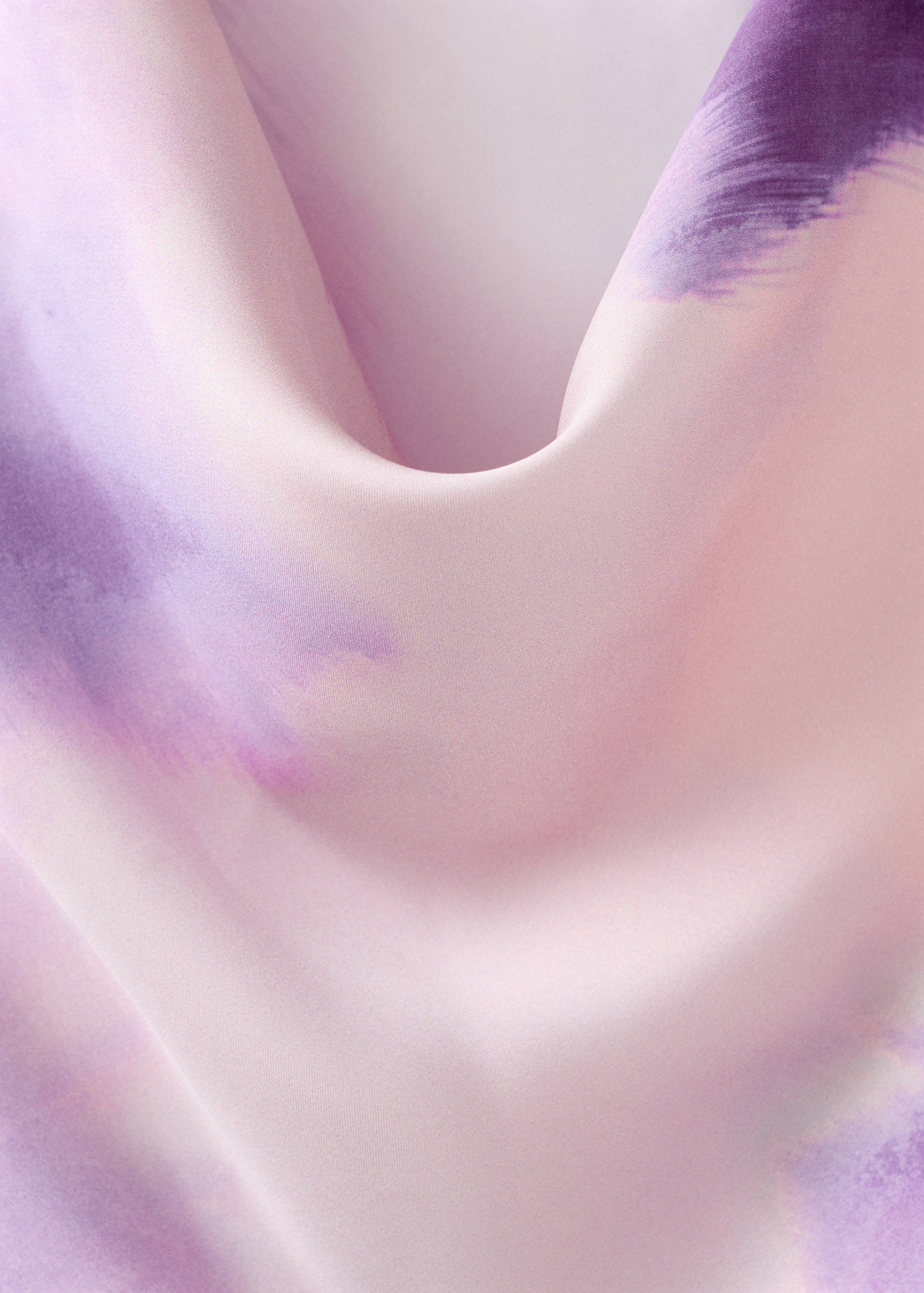 Szatén batikolt ruha lágyan eső nyakkal - A termék adatai 8