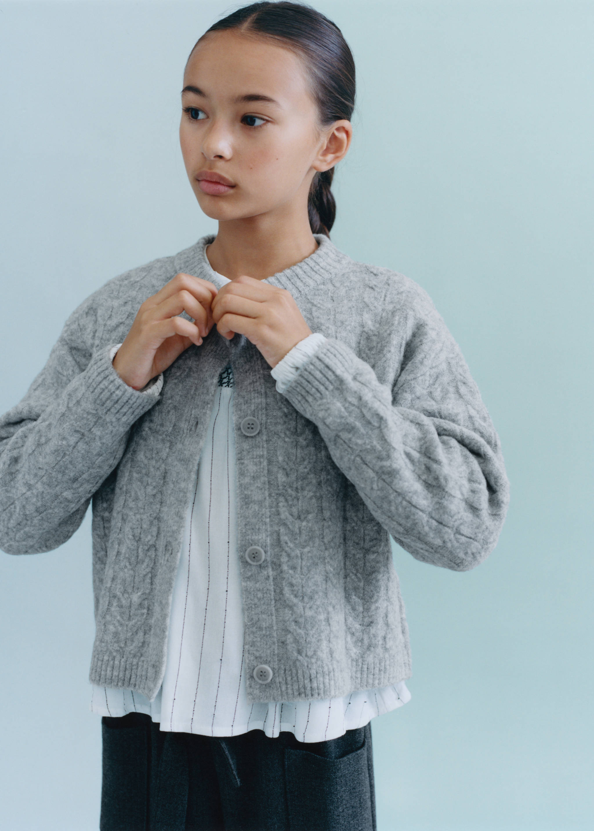 Knitted button cardigan - Details of the article 5