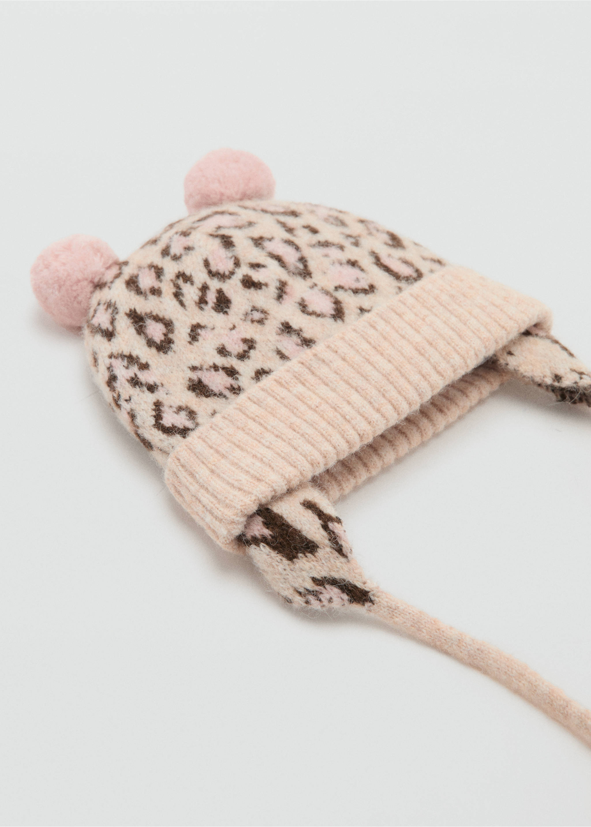 Leopard-print beanie with pom-poms - Medium plane, Sand. Ref: 17036348-00.