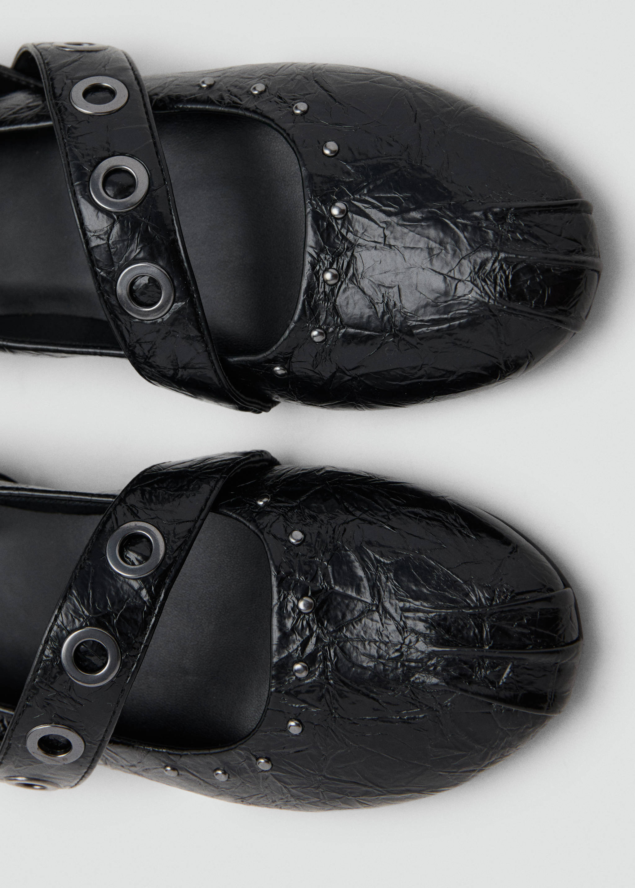 Ballet flats with studded straps - Details of the article 2