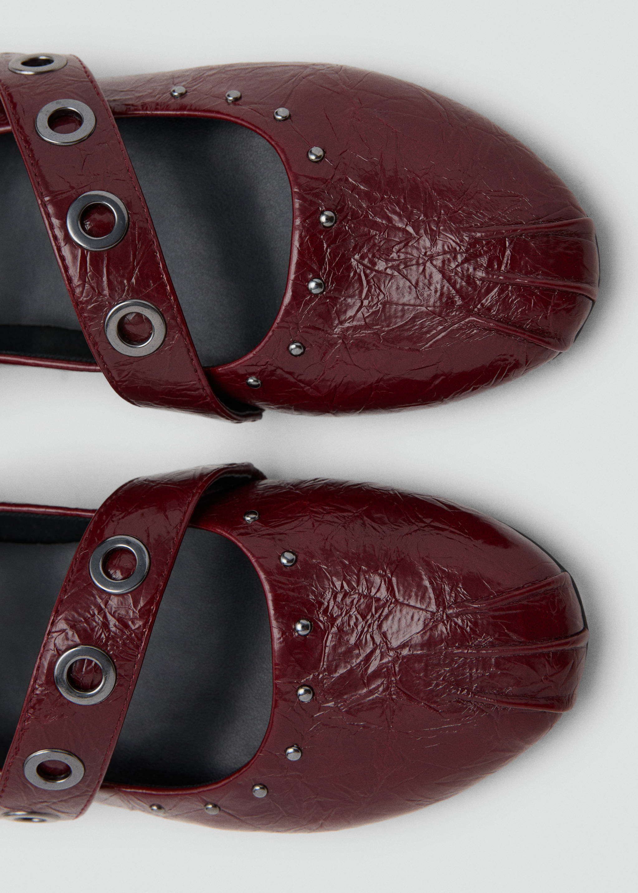 Ballet flats with studded straps - Details of the article 2