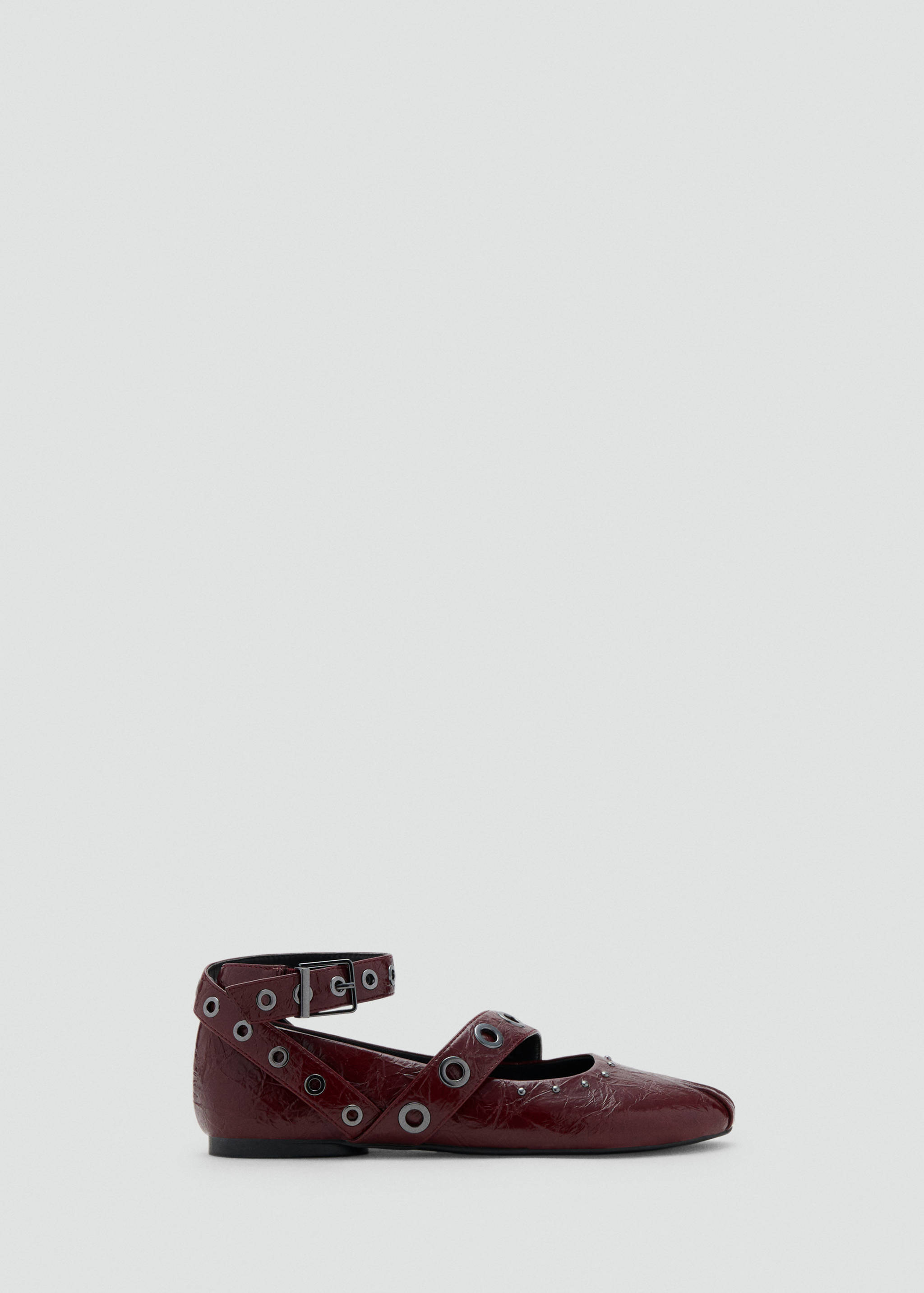 Ballet flats with studded straps - Article without model