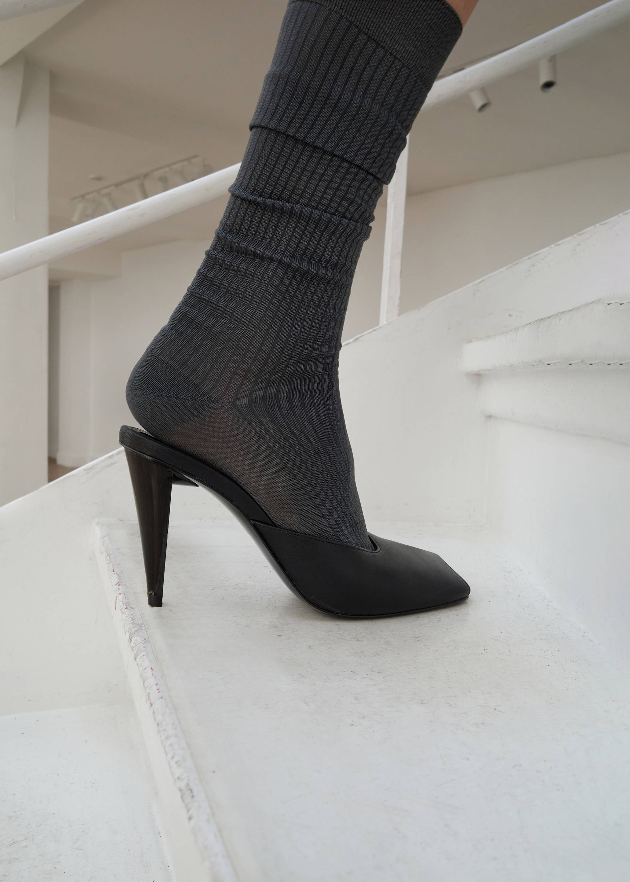 Chaussures cuir pointues ouvertes - Plan général