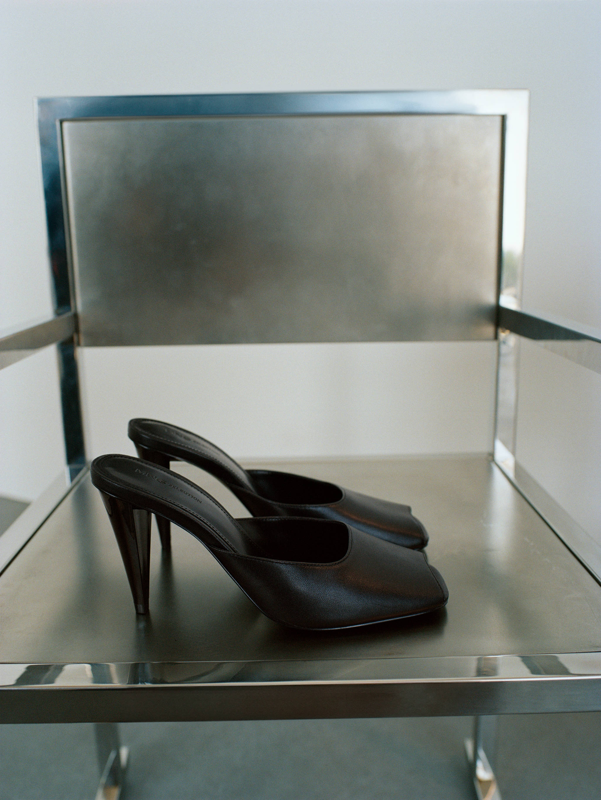 Chaussures cuir pointues ouvertes - Détail de l'article 9