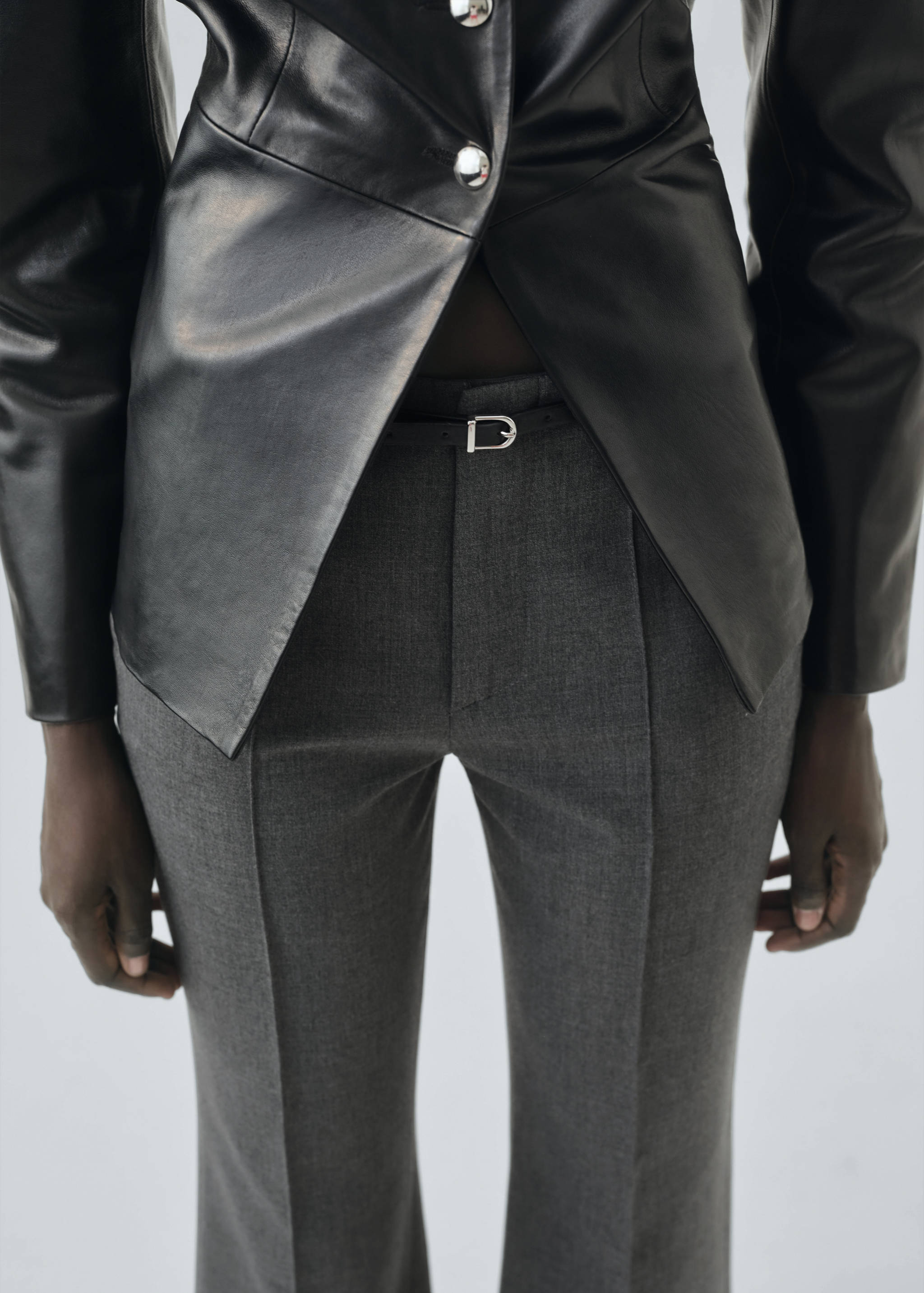Belt straight-fit pants - Details of the article 6