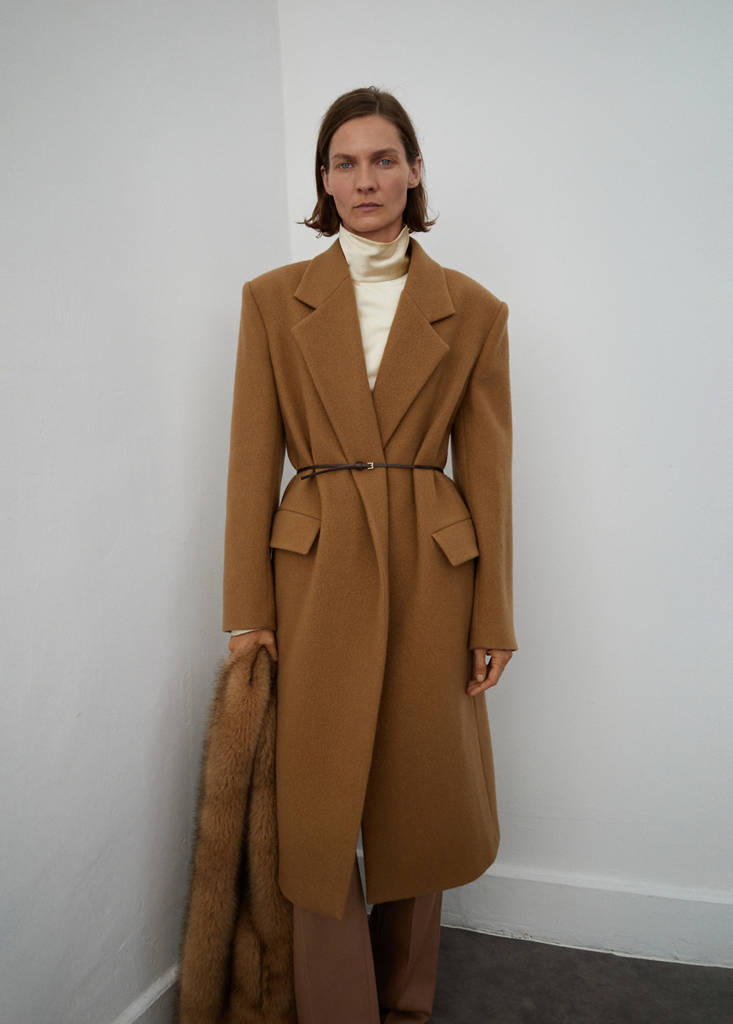 Wool coat with lapels — Medium Brown