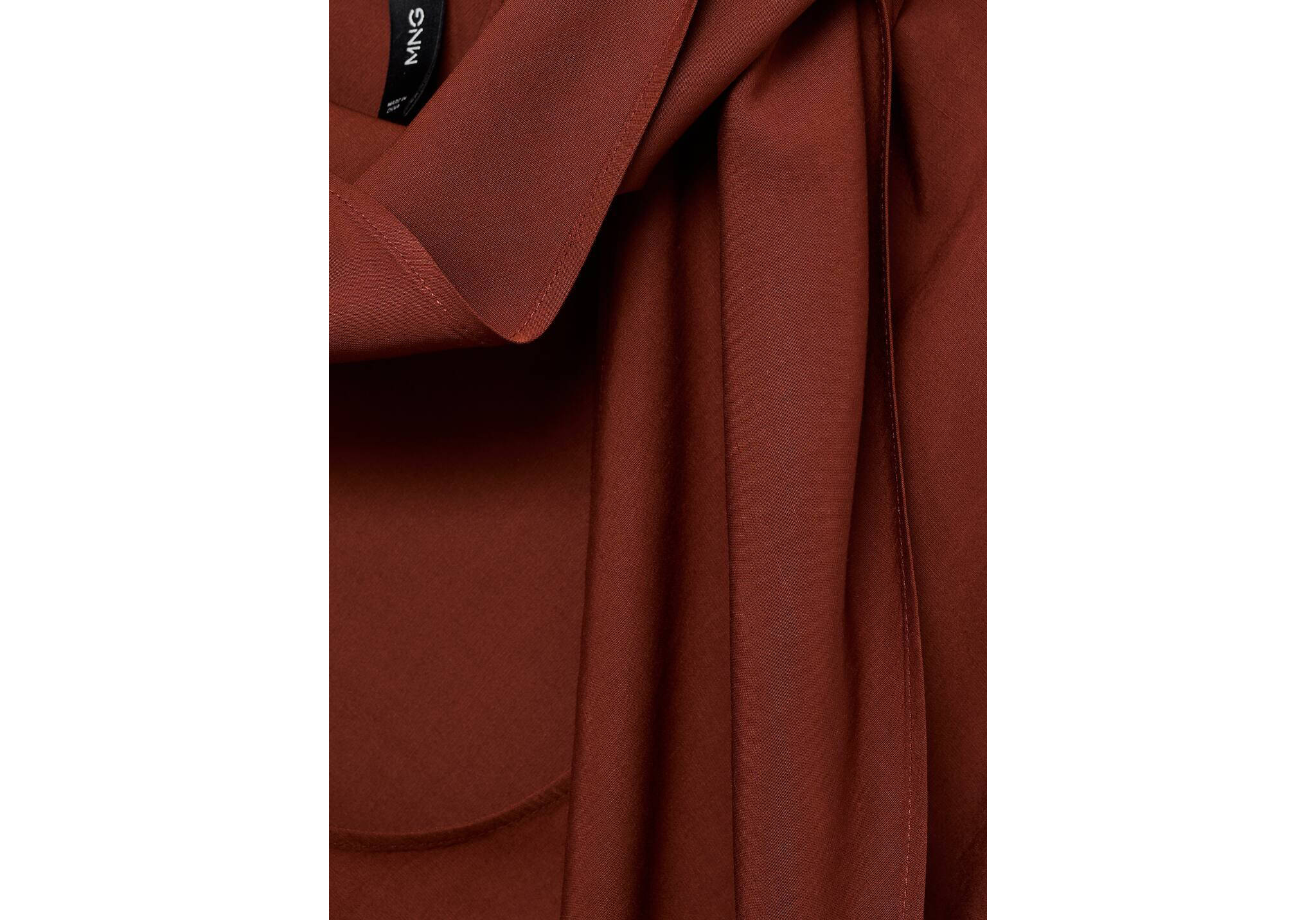 Blouse with foulard neckline - Details of the article 8