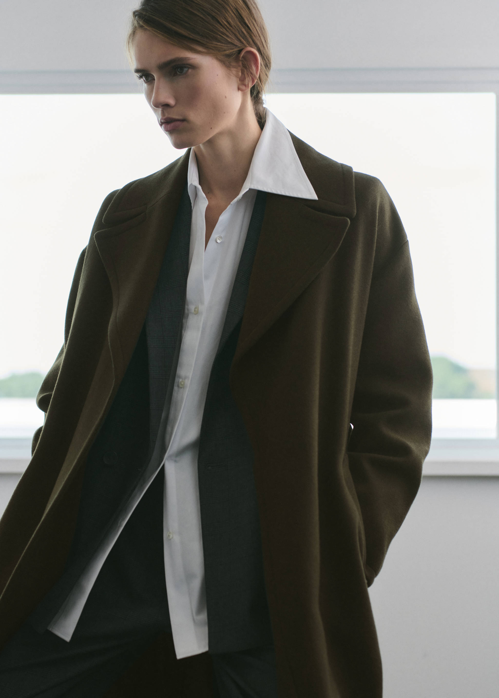 Manteco wool coat with belt - Details of the article 1