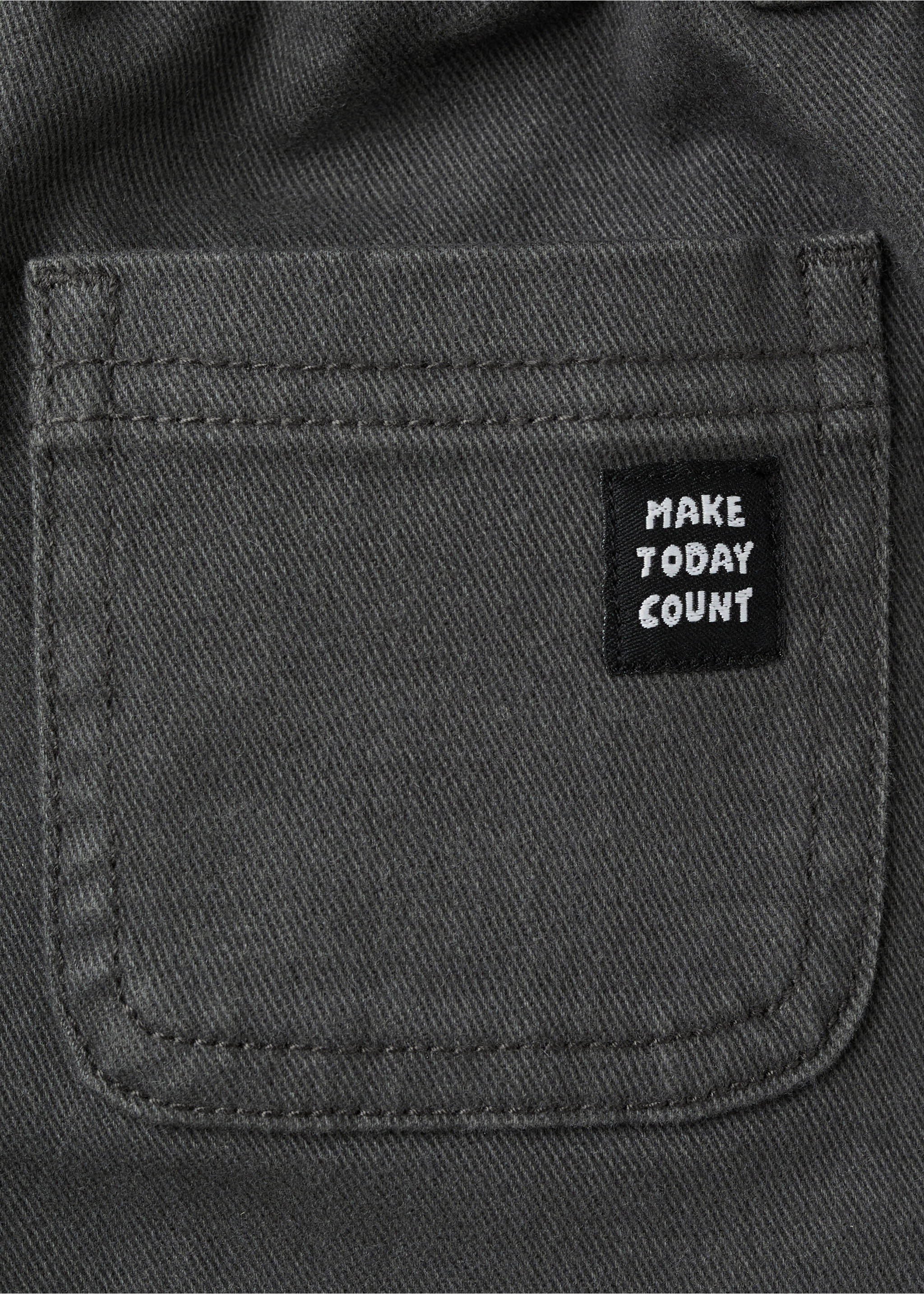 جينز قطني متناسق - تفاصيل المنتج 0, فحمي. Ref: 17037125-00.