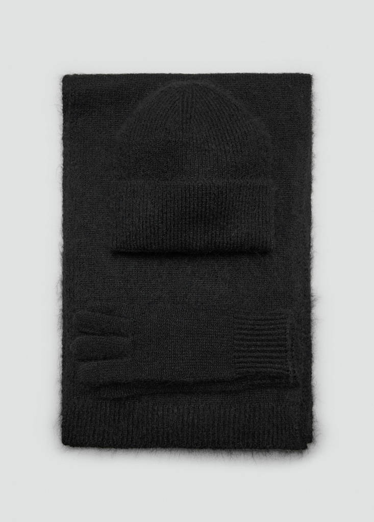 Plain knitted scarf — Black