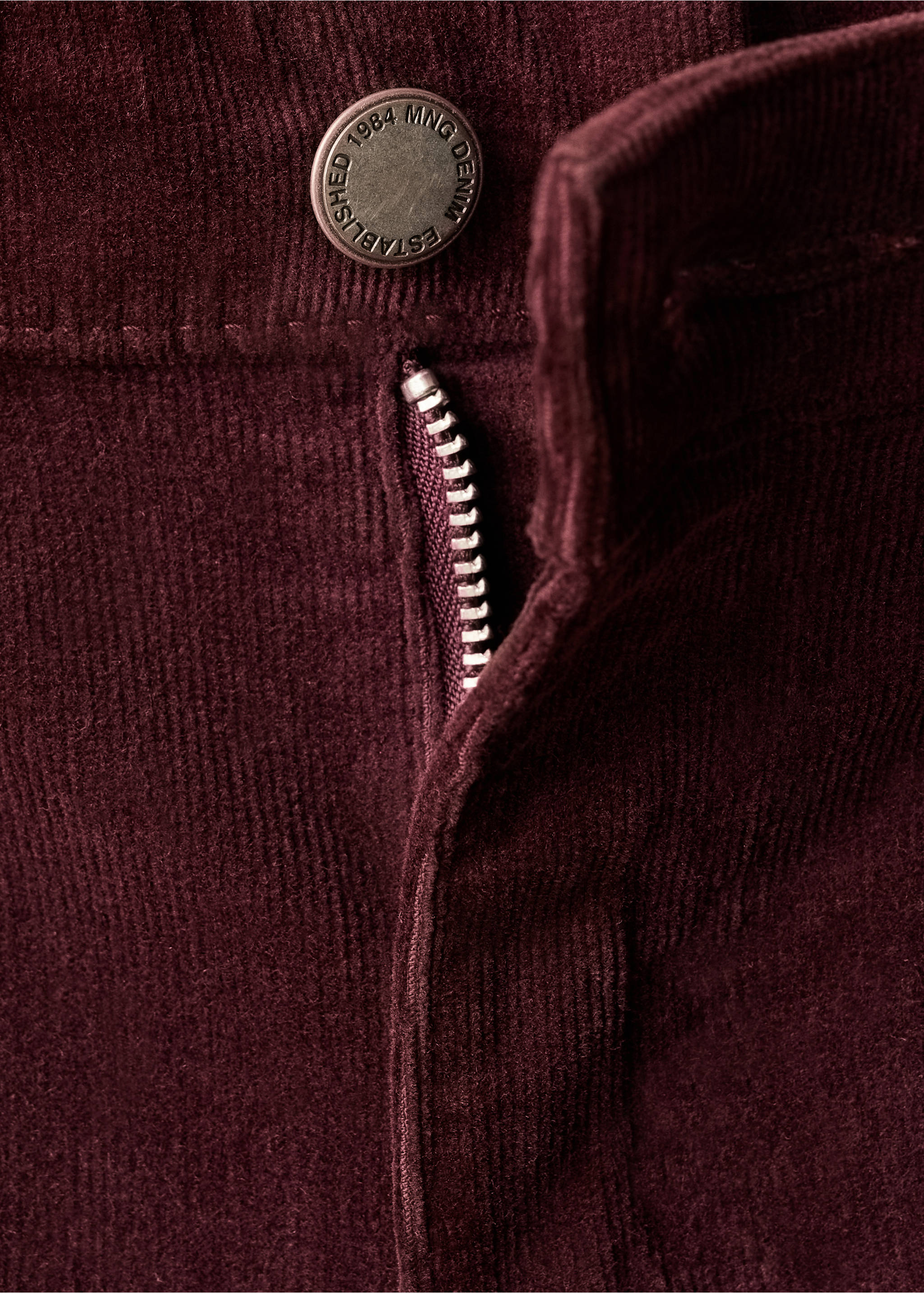 Corduroy flared jeans - Details of the article 8, Wine. Ref: 17037772-00.