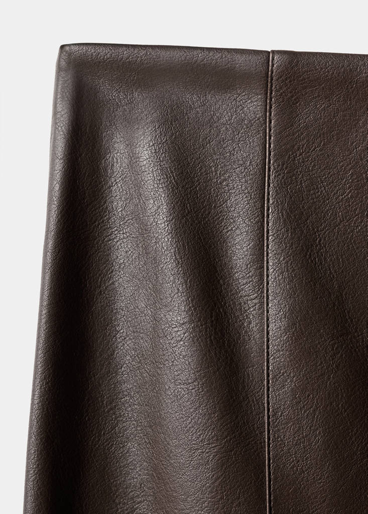 Faux-leather pencil skirt — Chocolate